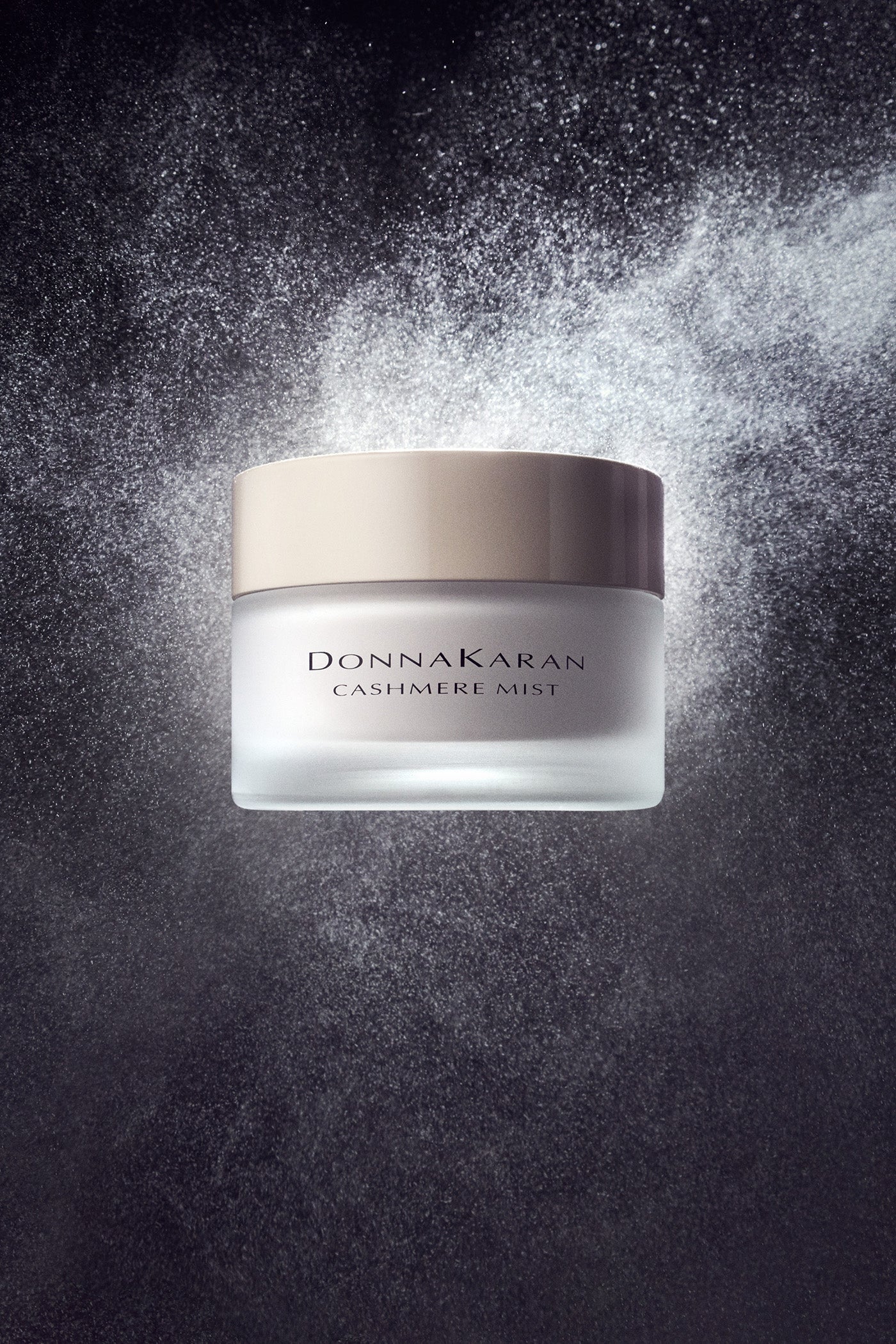 LUXURY BODY CREME VIEW 5 | Cashmere Mist LUXURY BODY CREME VIEW 5 | Cashmere Mist