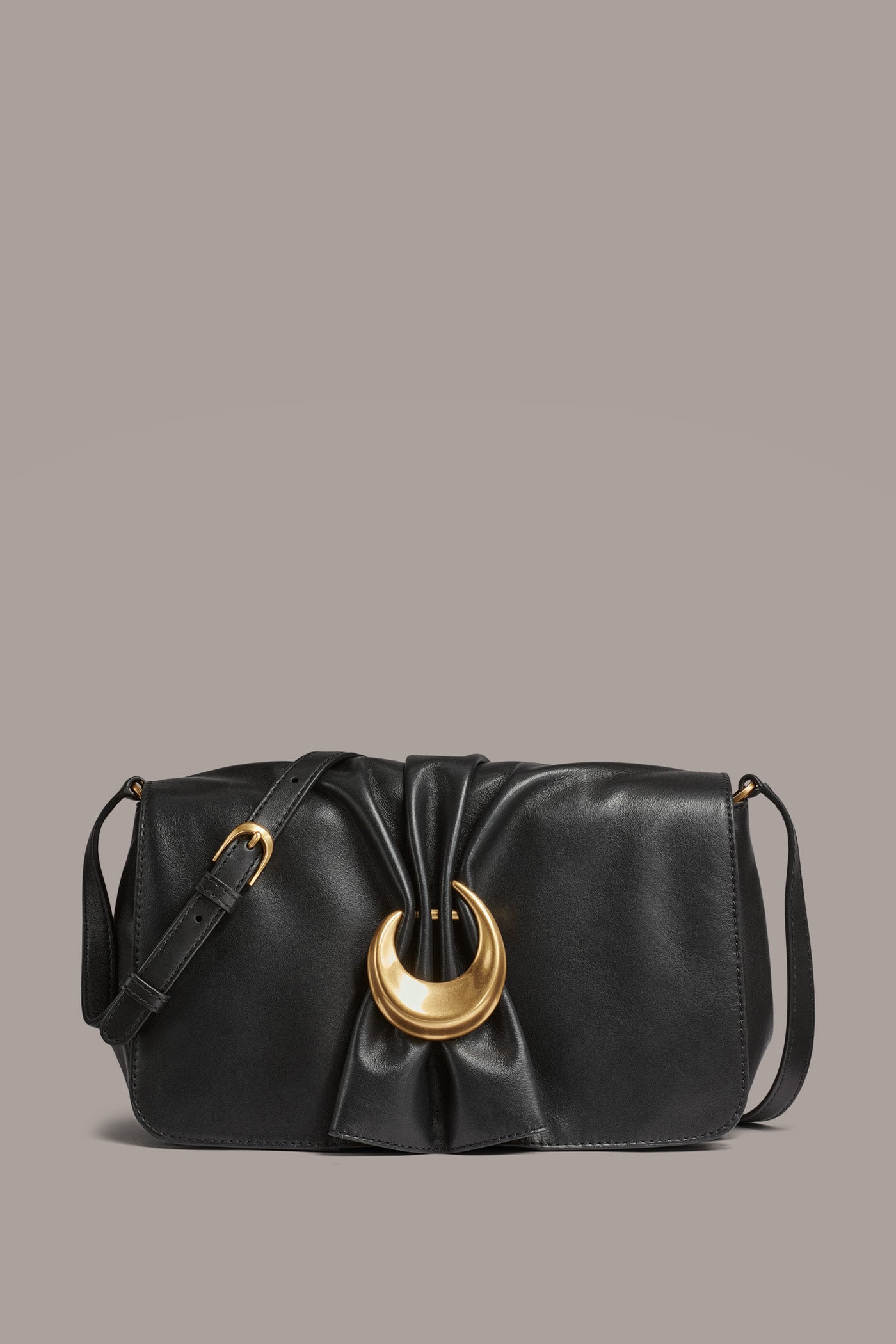 BASIN CROSSBODY BAG | View 1 | Crossbody Bags BASIN CROSSBODY BAG | View 1 | Crossbody Bags