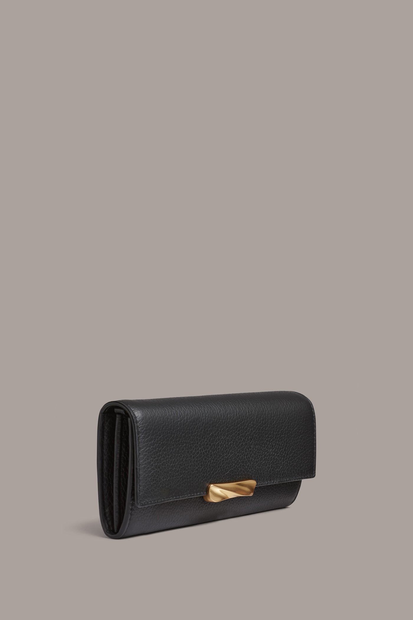 AMAGANSETT FLAP WALLET | View 2 | Bags AMAGANSETT FLAP WALLET | View 2 | Bags