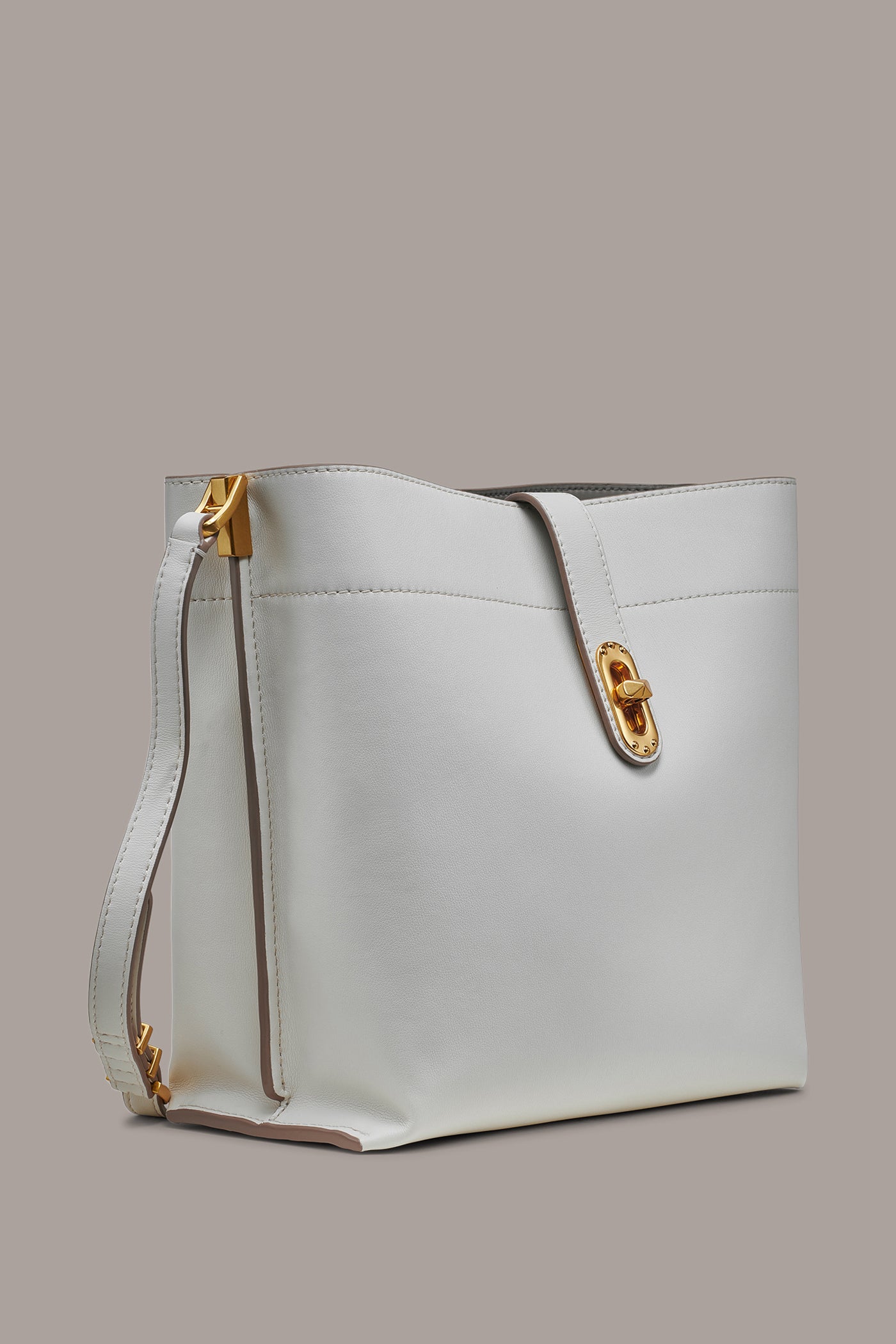 BRIDGEHAMPTON CROSSBODY | View 2 | 40% Off Bags BRIDGEHAMPTON CROSSBODY | View 2 | 40% Off Bags