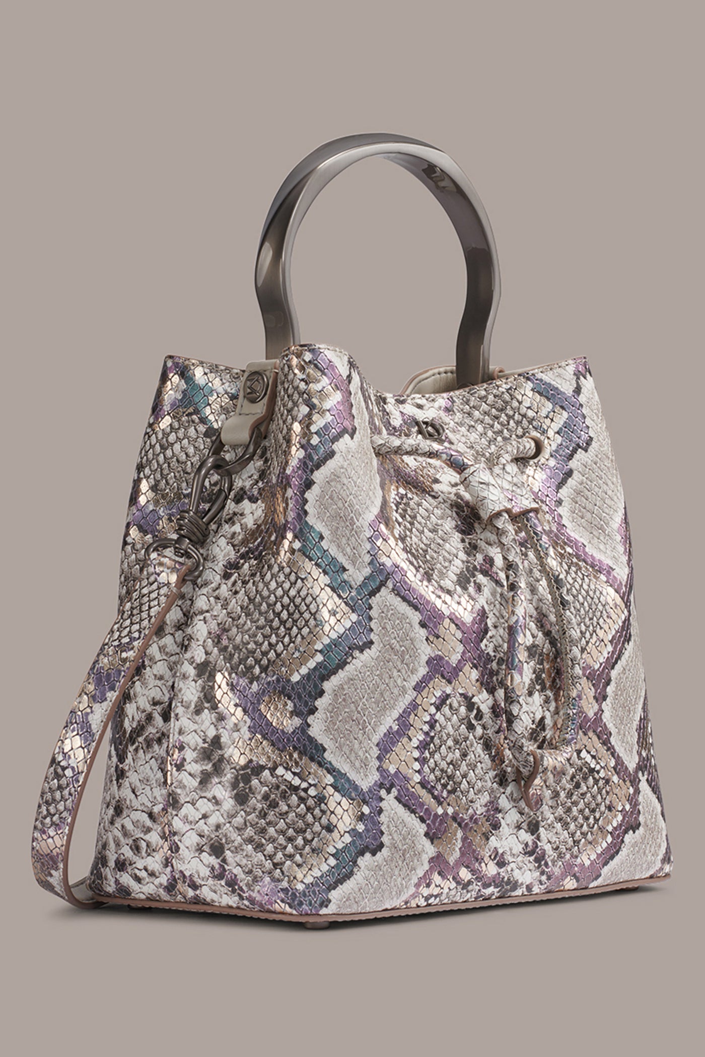 LAWRENCE BUCKET BAG VIEW 3 | Handbag Collection LAWRENCE BUCKET BAG VIEW 3 | Handbag Collection