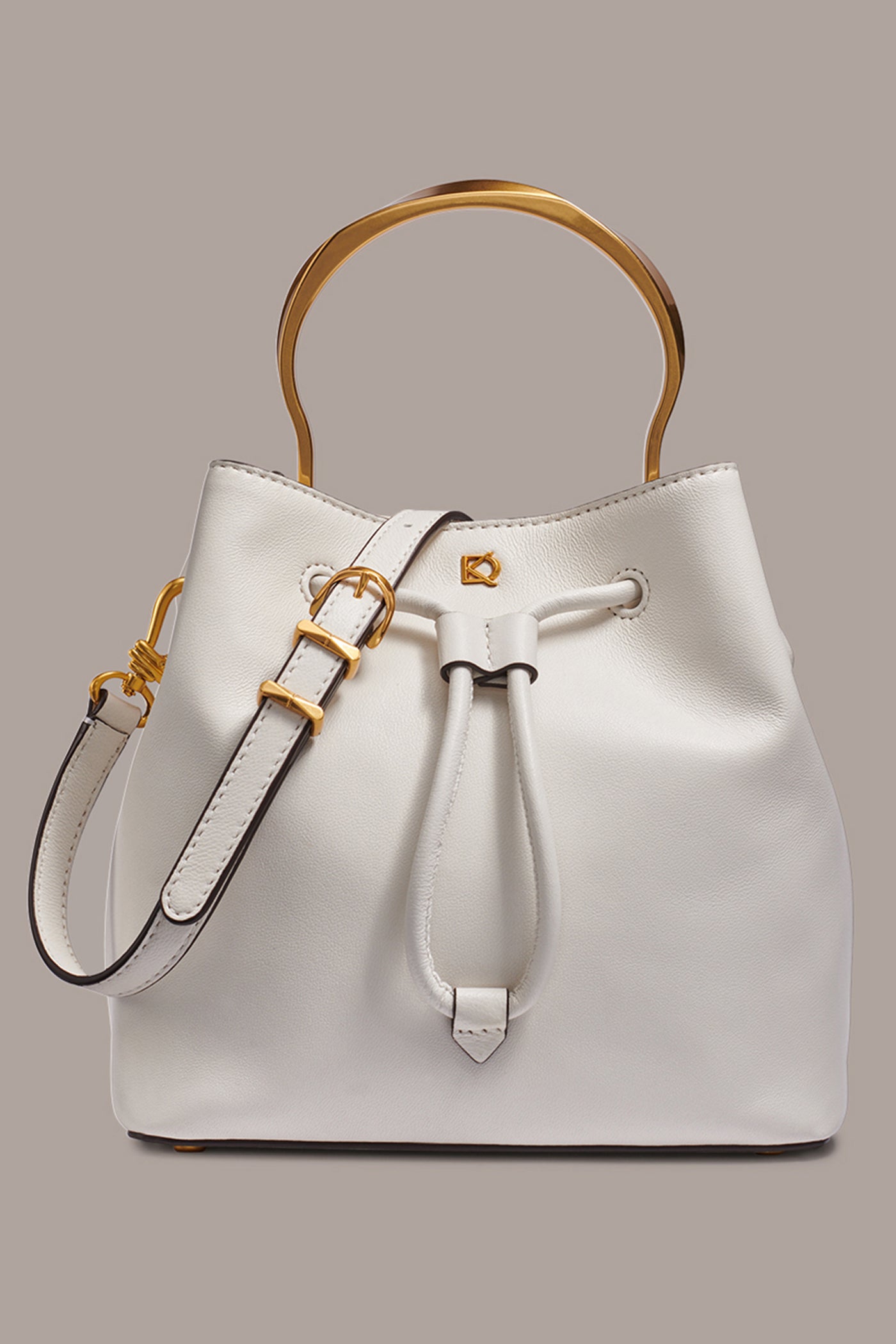LAWRENCE BUCKET BAG | View 1 | Summer Collection LAWRENCE BUCKET BAG | View 1 | Summer Collection