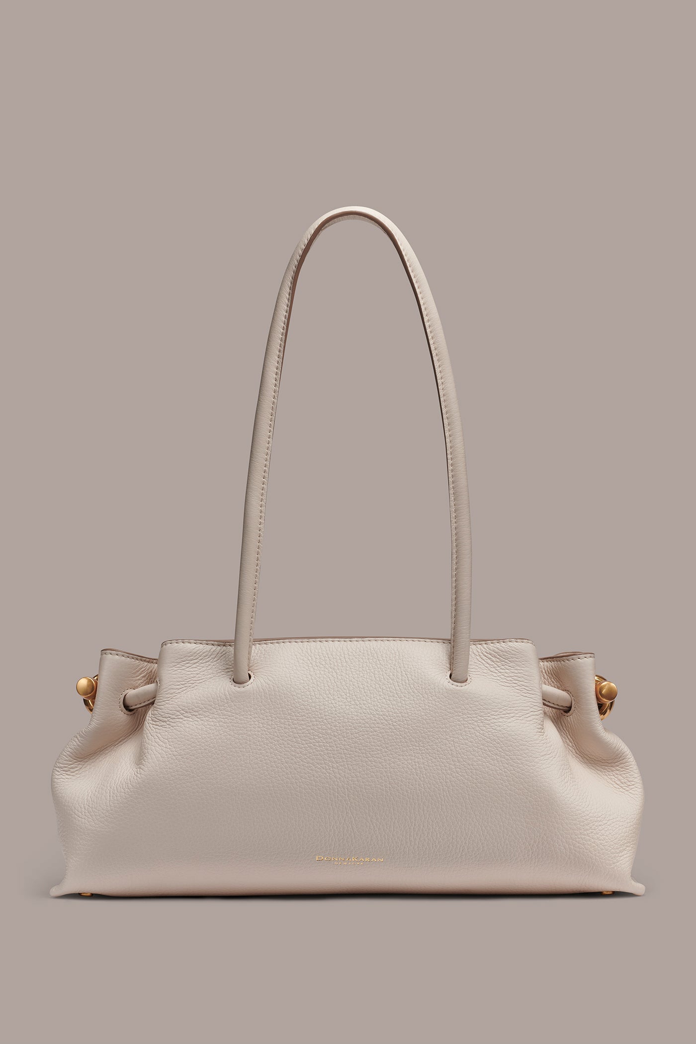 CASHMERE MEDIUM TOTE | View 1 | Totes CASHMERE MEDIUM TOTE | View 1 | Totes