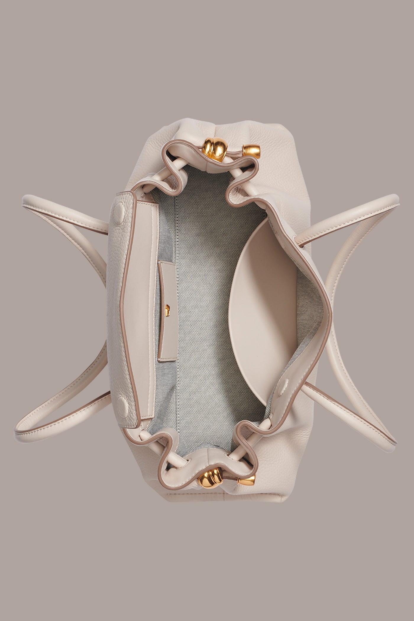 CASHMERE MEDIUM TOTE VIEW 4 | Totes CASHMERE MEDIUM TOTE VIEW 4 | Totes