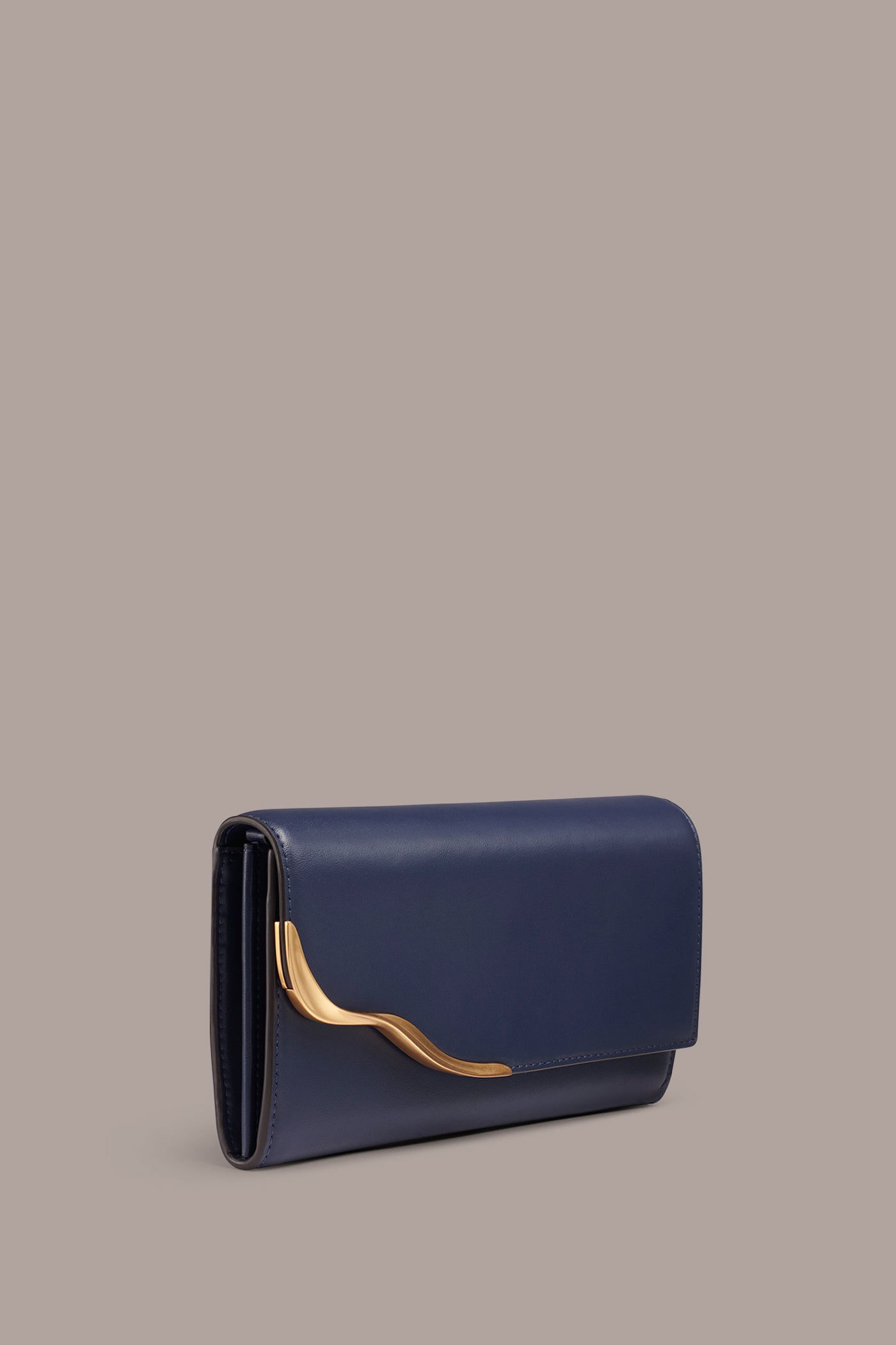 MALVERNE WRISTLET VIEW 3 MALVERNE WRISTLET VIEW 3