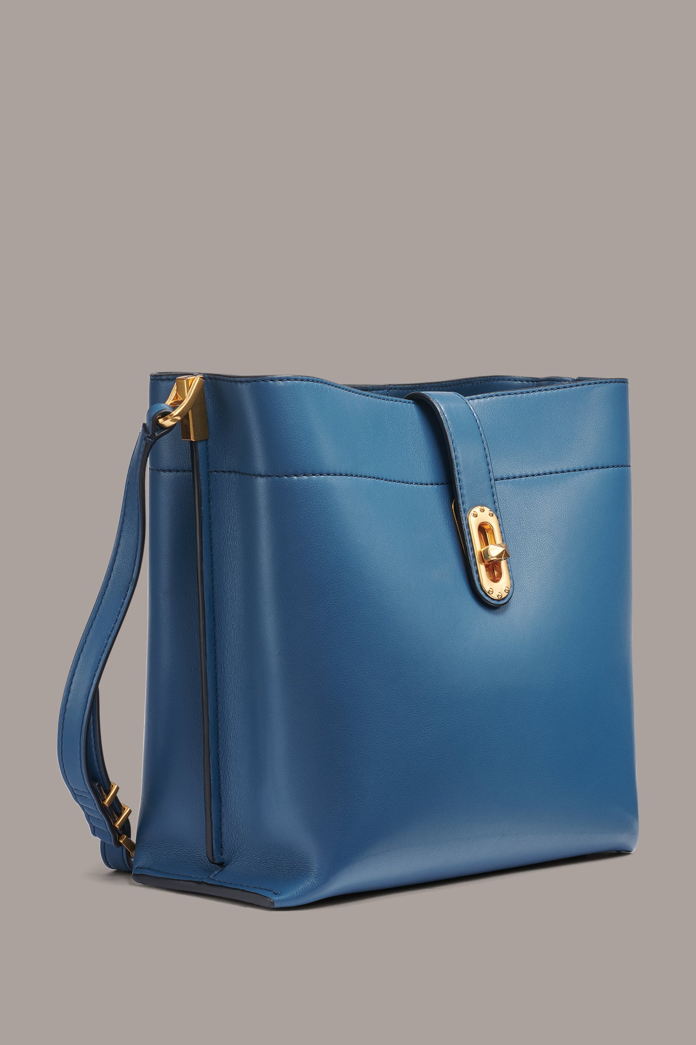 BRIDGEHAMPTON CROSSBODY | View 2 | Holiday Collection BRIDGEHAMPTON CROSSBODY | View 2 | Holiday Collection