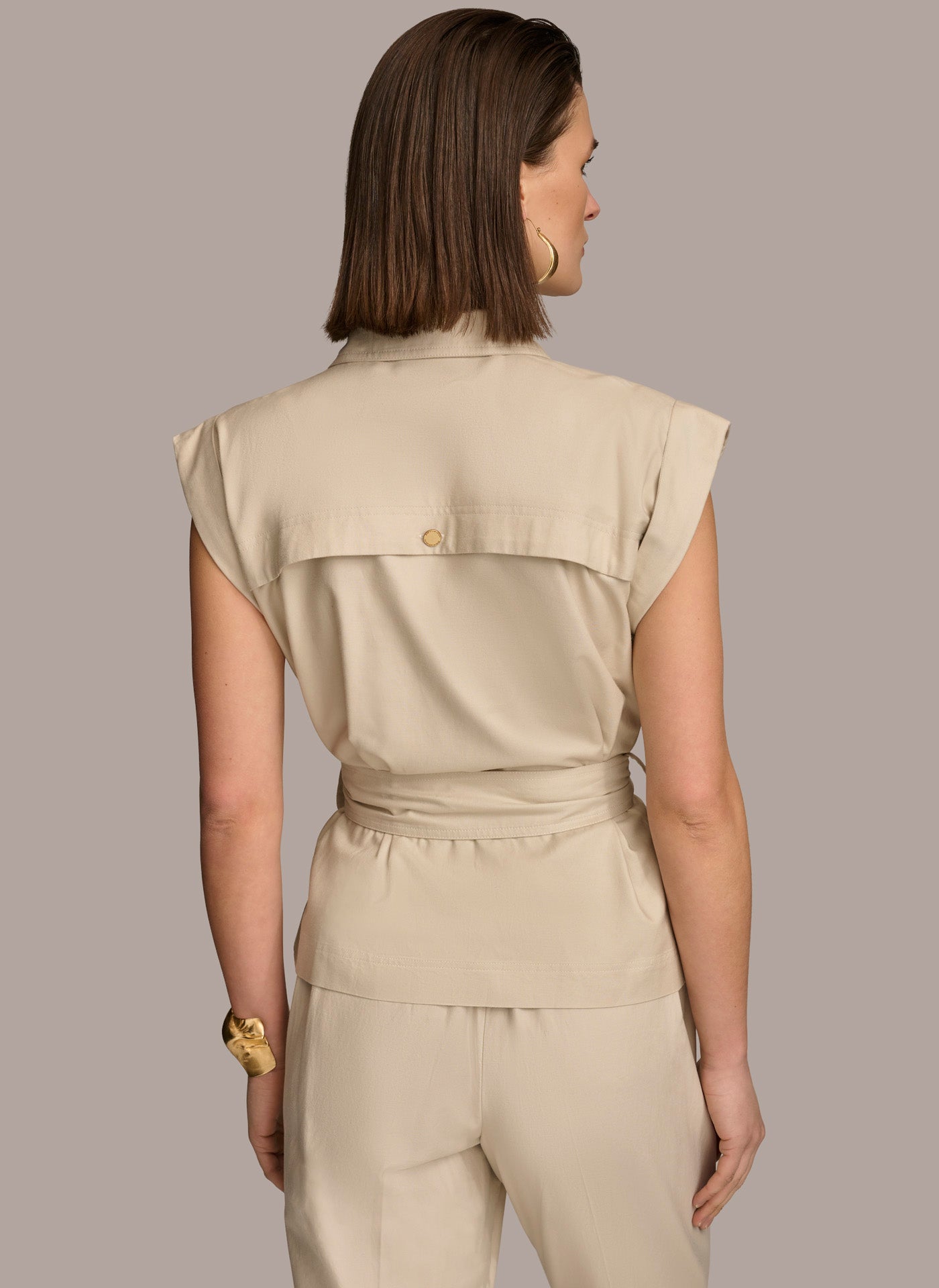 BELTED JACKET WITH POCKETS | View 2 | Summer Collection BELTED JACKET WITH POCKETS | View 2 | Summer Collection