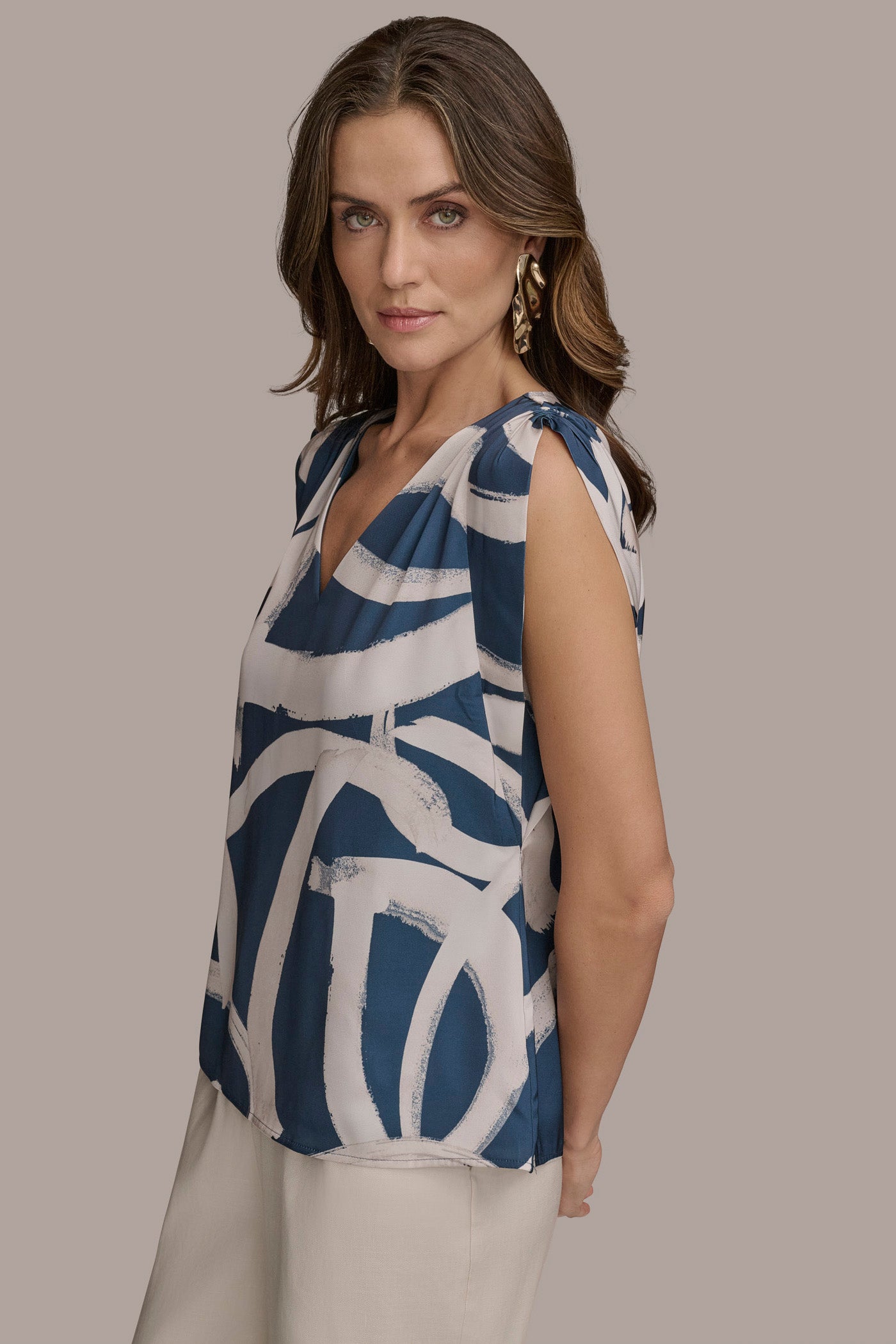 PRINTED GATHERED TOP VIEW 3 | Tops PRINTED GATHERED TOP VIEW 3 | Tops