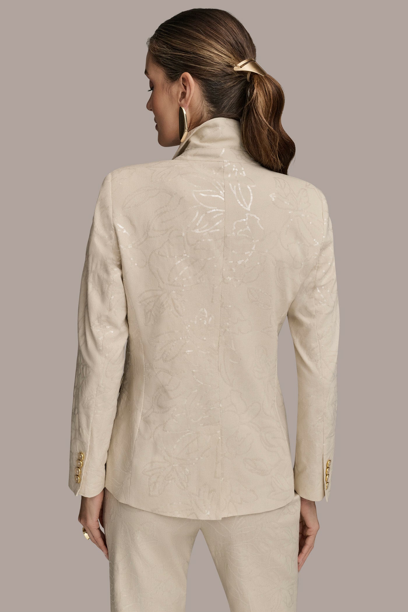 FLORAL SEQUIN-EMBELLISHED BLAZER | View 2 | Blazers & Vests FLORAL SEQUIN-EMBELLISHED BLAZER | View 2 | Blazers & Vests