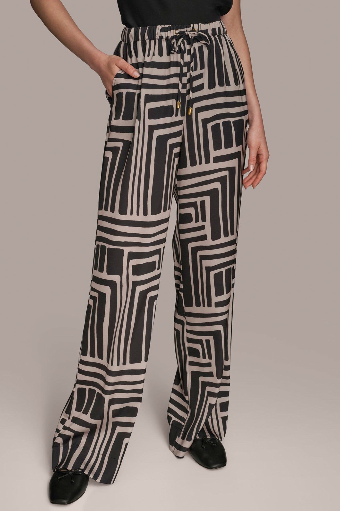 WIDE LEG PANT | View 1 | Matching Sets WIDE LEG PANT | View 1 | Matching Sets