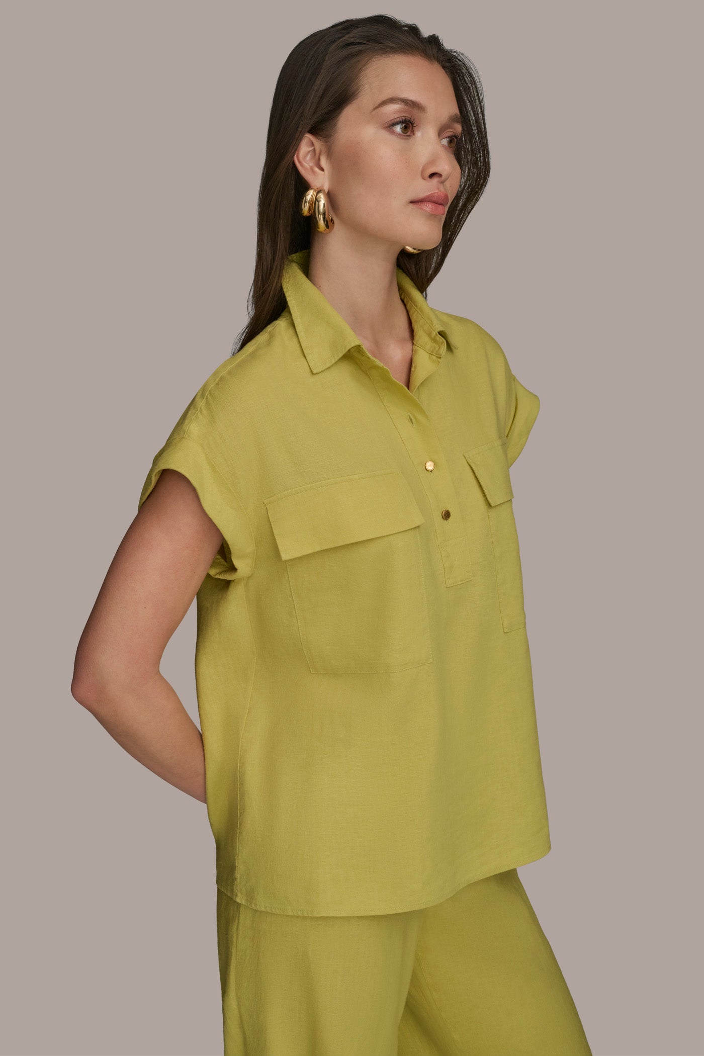 BUTTON DETAILED POPOVER TOP VIEW 3 | Tops BUTTON DETAILED POPOVER TOP VIEW 3 | Tops