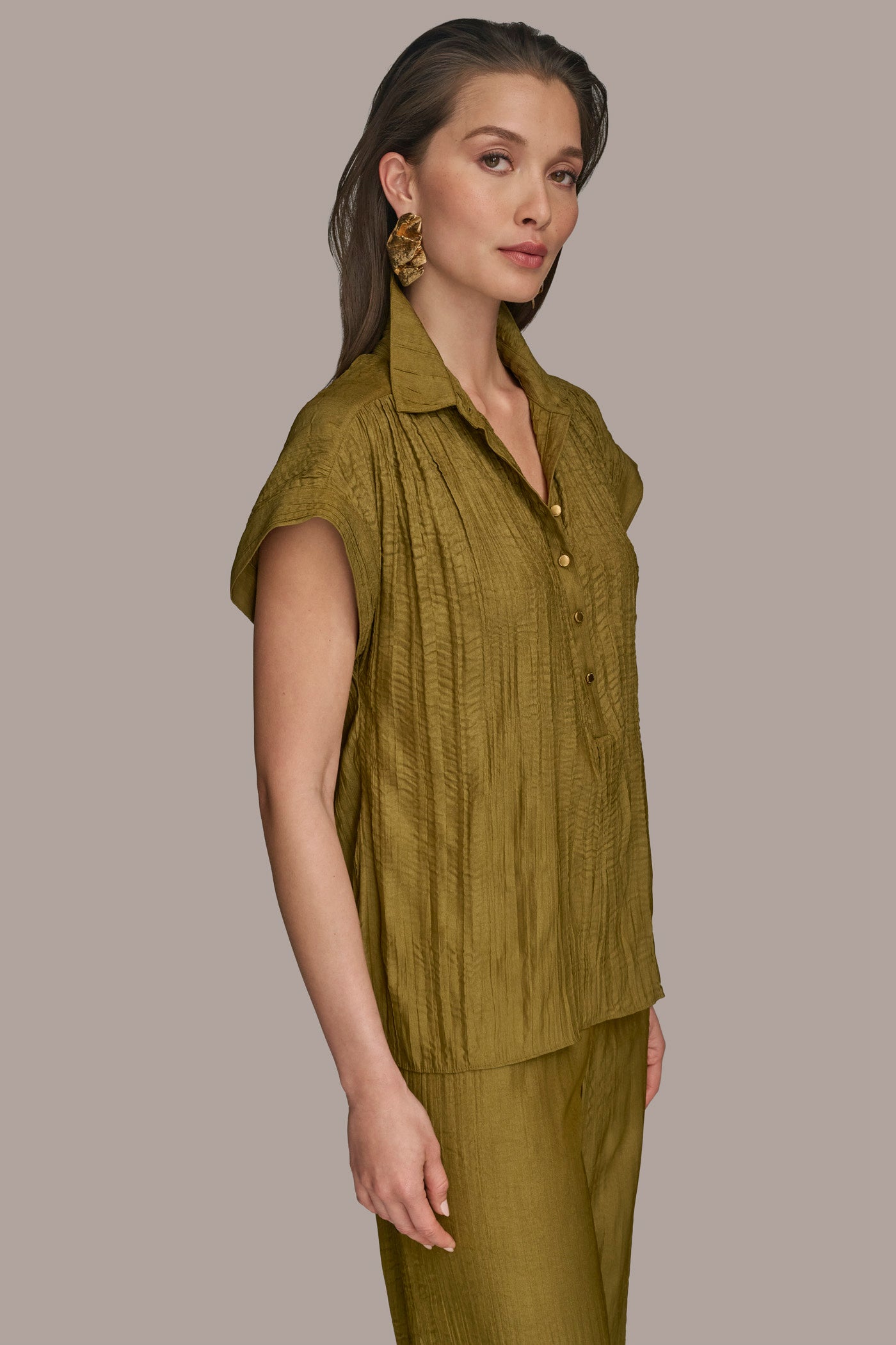CRINKLED POPOVER TOP VIEW 8 | Tops CRINKLED POPOVER TOP VIEW 8 | Tops