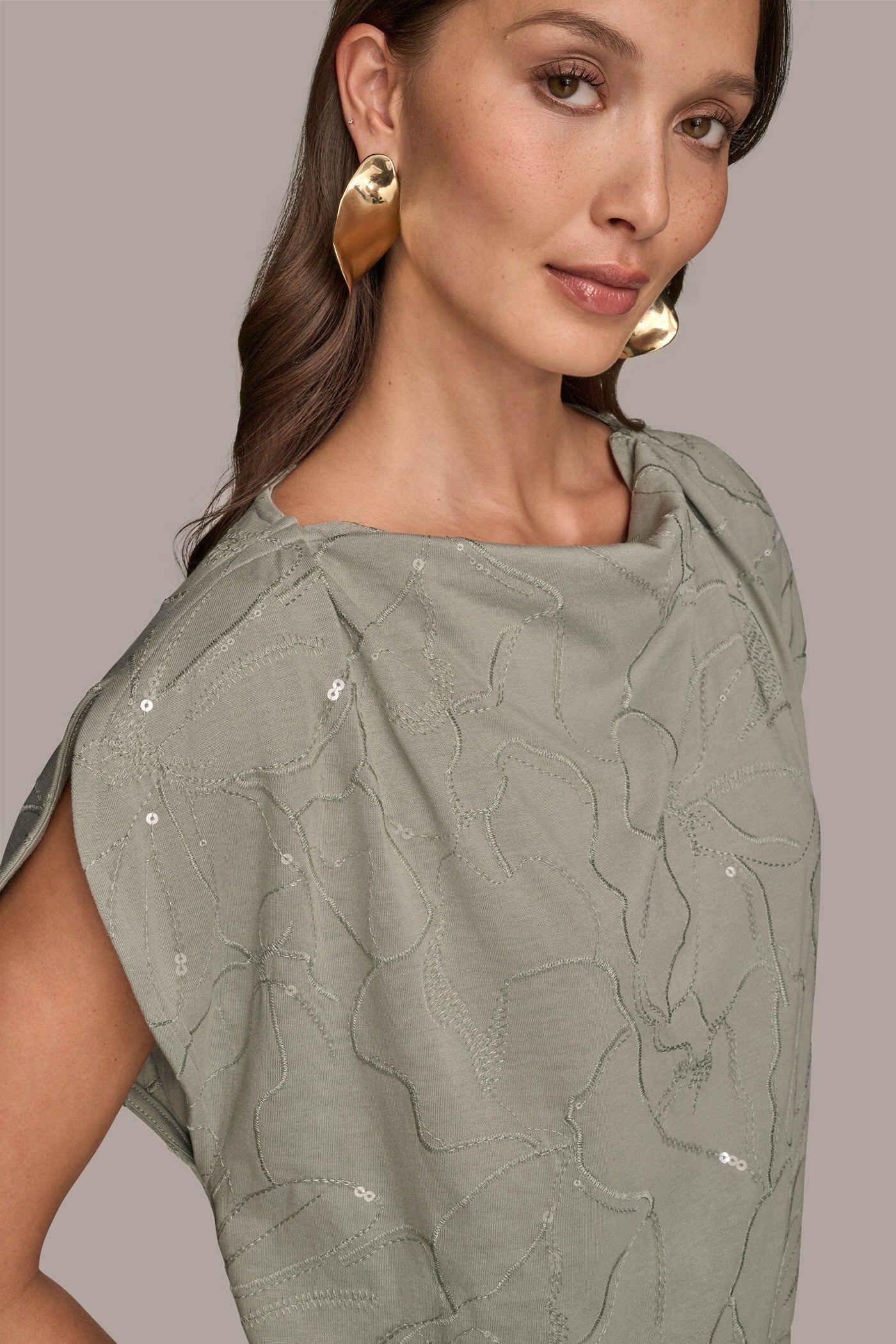 SHORT SLEEVE COWL-NECK SEQUIN TOP VIEW 5 SHORT SLEEVE COWL-NECK SEQUIN TOP VIEW 5