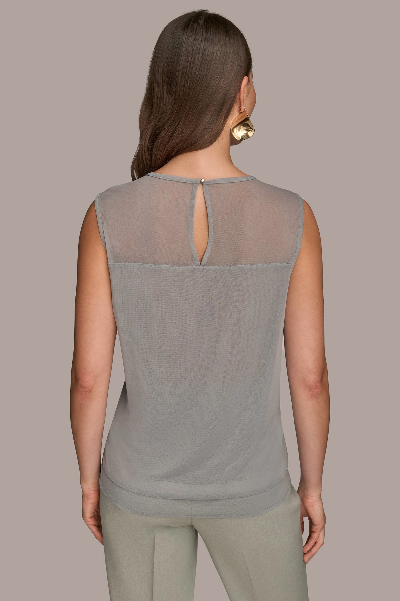 SLEEVELESS CREW-NECK SEQUIN BLOUSE | View 2 | Sale Tops and Sweaters SLEEVELESS CREW-NECK SEQUIN BLOUSE | View 2 | Sale Tops and Sweaters
