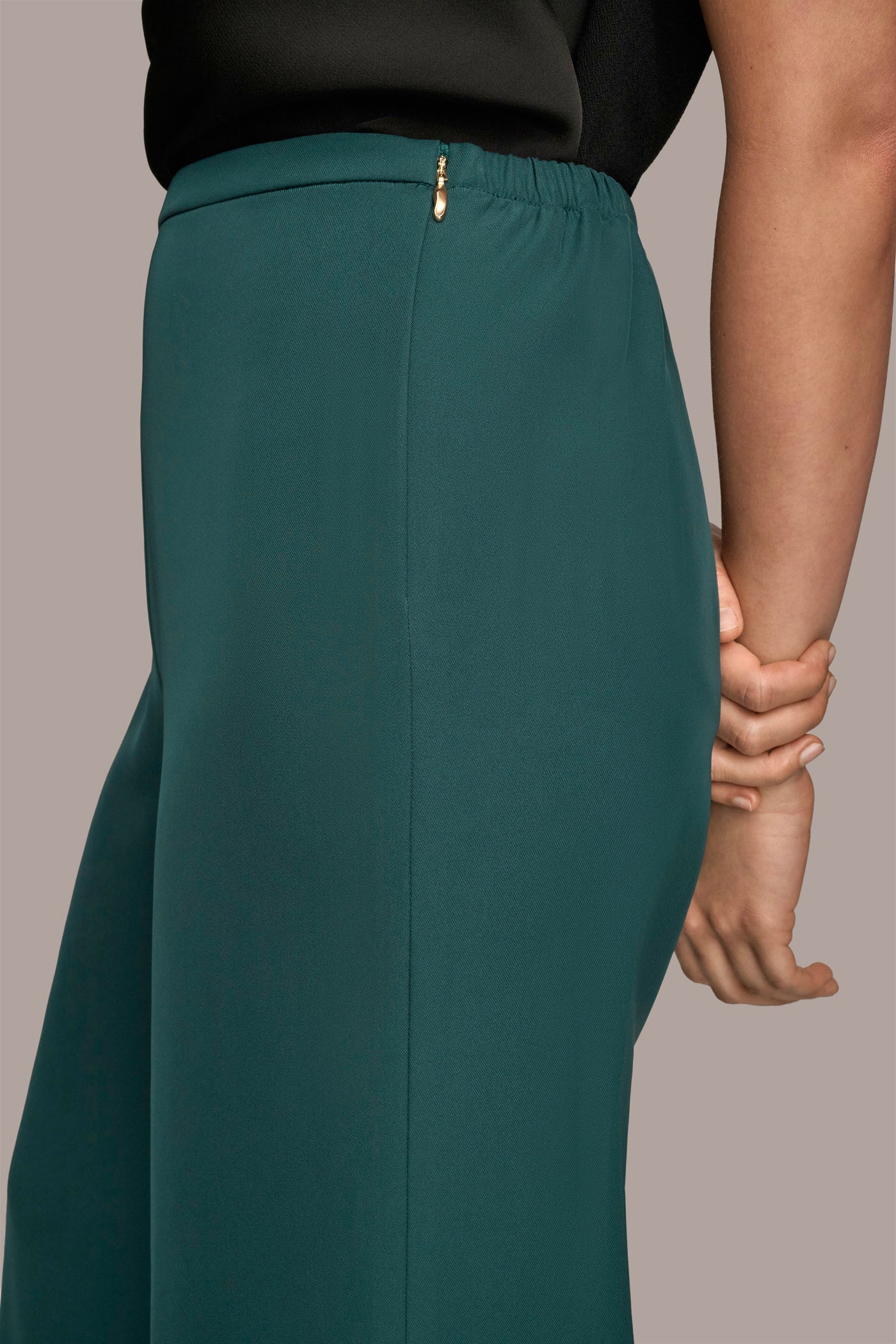 EXTRA HIGH-RISE WIDE-LEG RELAXED PANT VIEW 4 | Suits and Separates EXTRA HIGH-RISE WIDE-LEG RELAXED PANT VIEW 4 | Suits and Separates