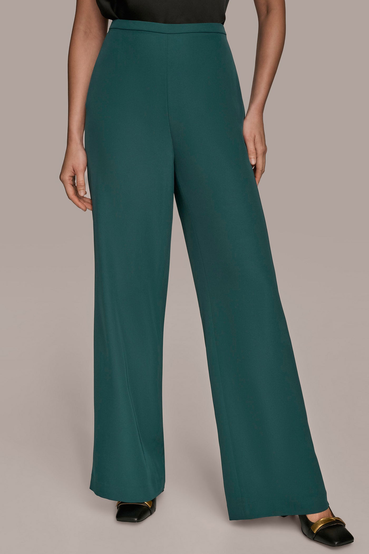 EXTRA HIGH-RISE WIDE-LEG RELAXED PANT | View 1 | Pants EXTRA HIGH-RISE WIDE-LEG RELAXED PANT | View 1 | Pants
