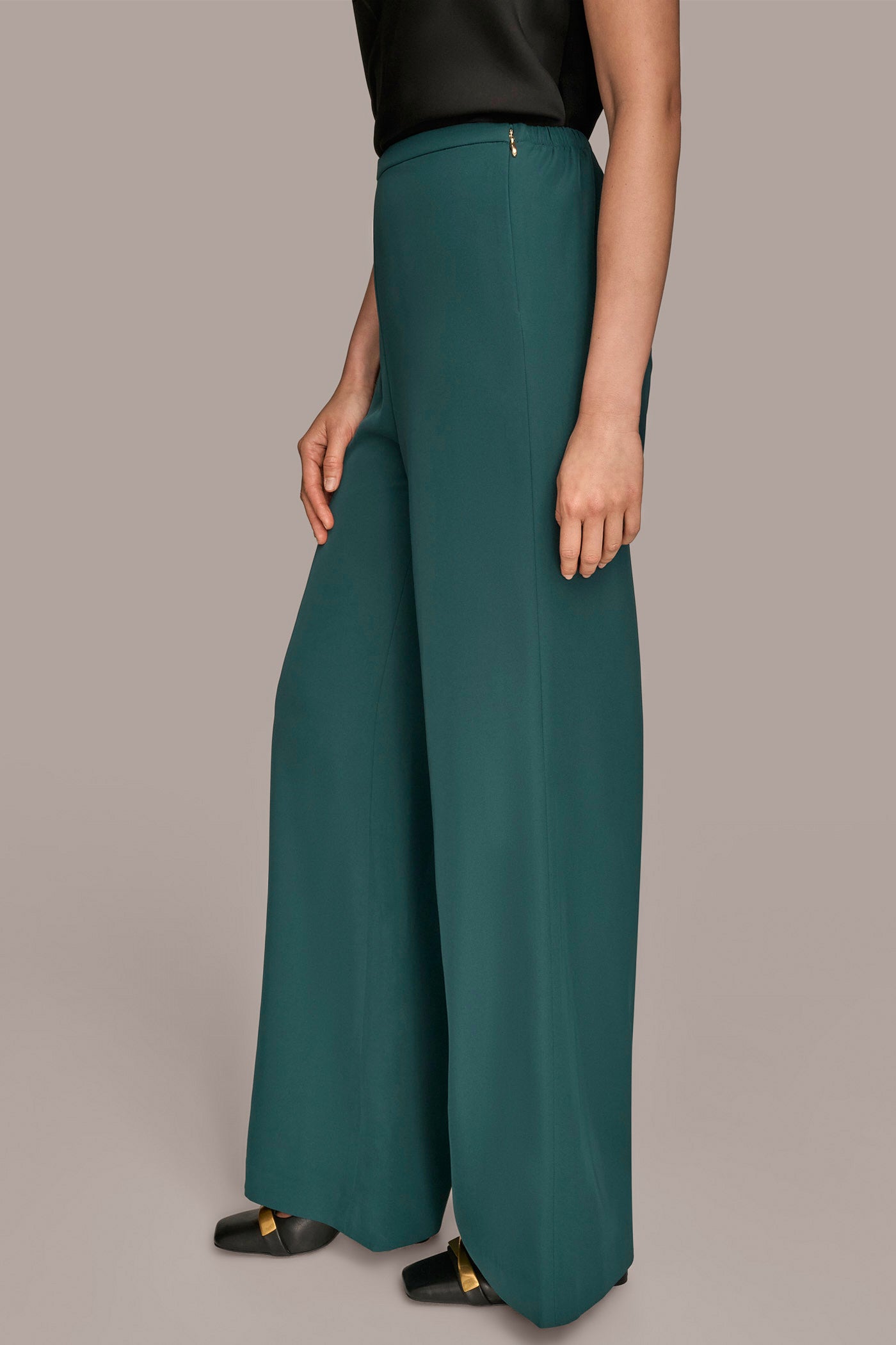 EXTRA HIGH-RISE WIDE-LEG RELAXED PANT VIEW 3 | Suits and Separates EXTRA HIGH-RISE WIDE-LEG RELAXED PANT VIEW 3 | Suits and Separates