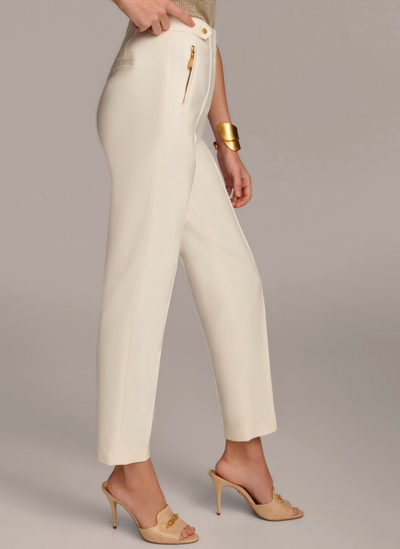 SLIM PANT WITH ZIPPER POCKET DETAIL VIEW 3 | Sale Pants SLIM PANT WITH ZIPPER POCKET DETAIL VIEW 3 | Sale Pants