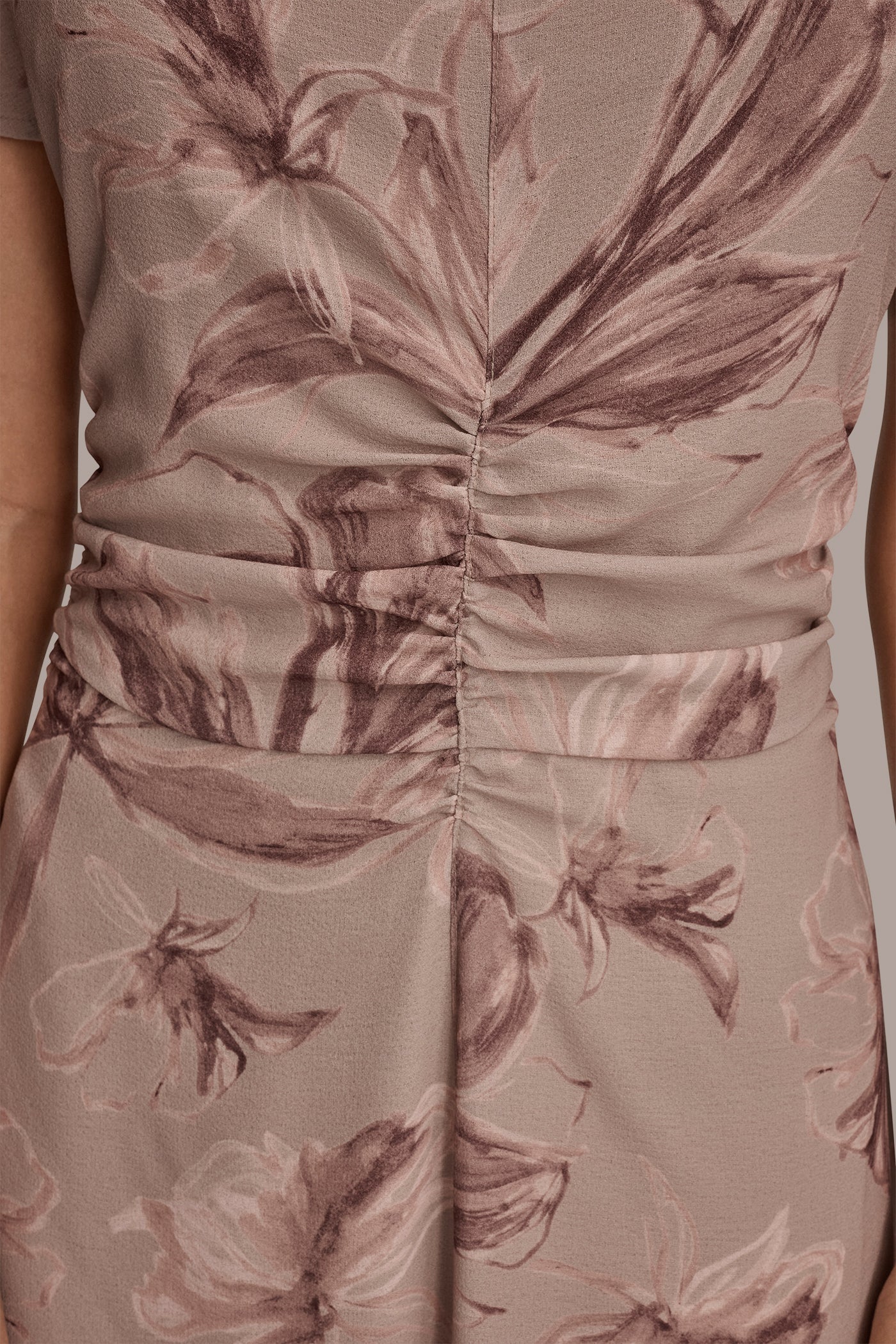 FLORAL RUCHED MIDI DRESS VIEW 7 | Dresses & Jumpsuits FLORAL RUCHED MIDI DRESS VIEW 7 | Dresses & Jumpsuits