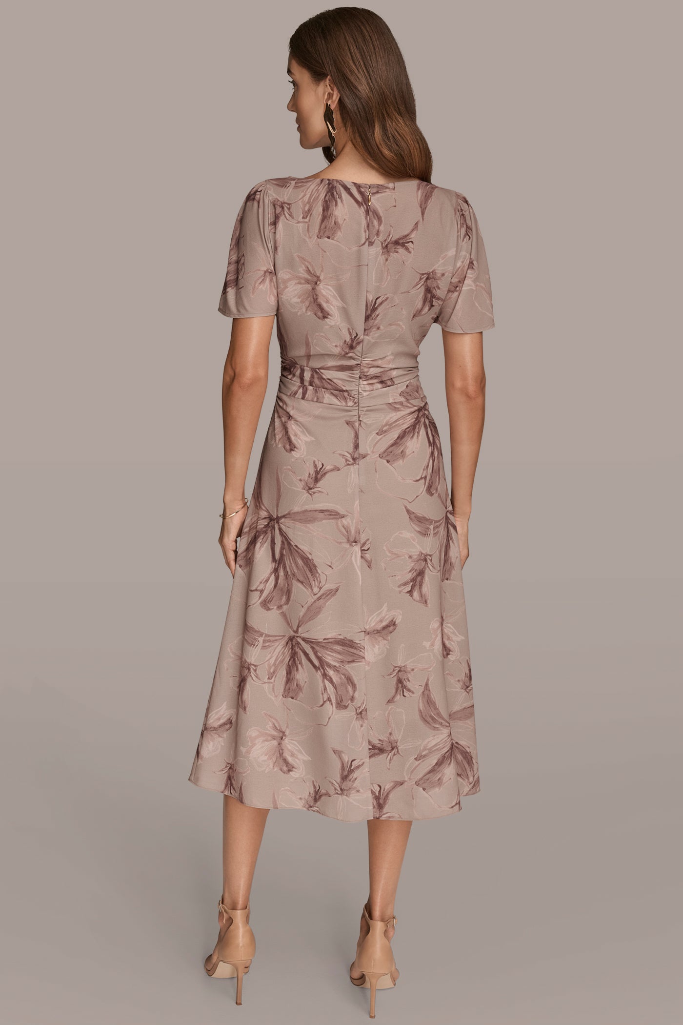 FLORAL RUCHED MIDI DRESS | View 2 | Dresses & Jumpsuits FLORAL RUCHED MIDI DRESS | View 2 | Dresses & Jumpsuits