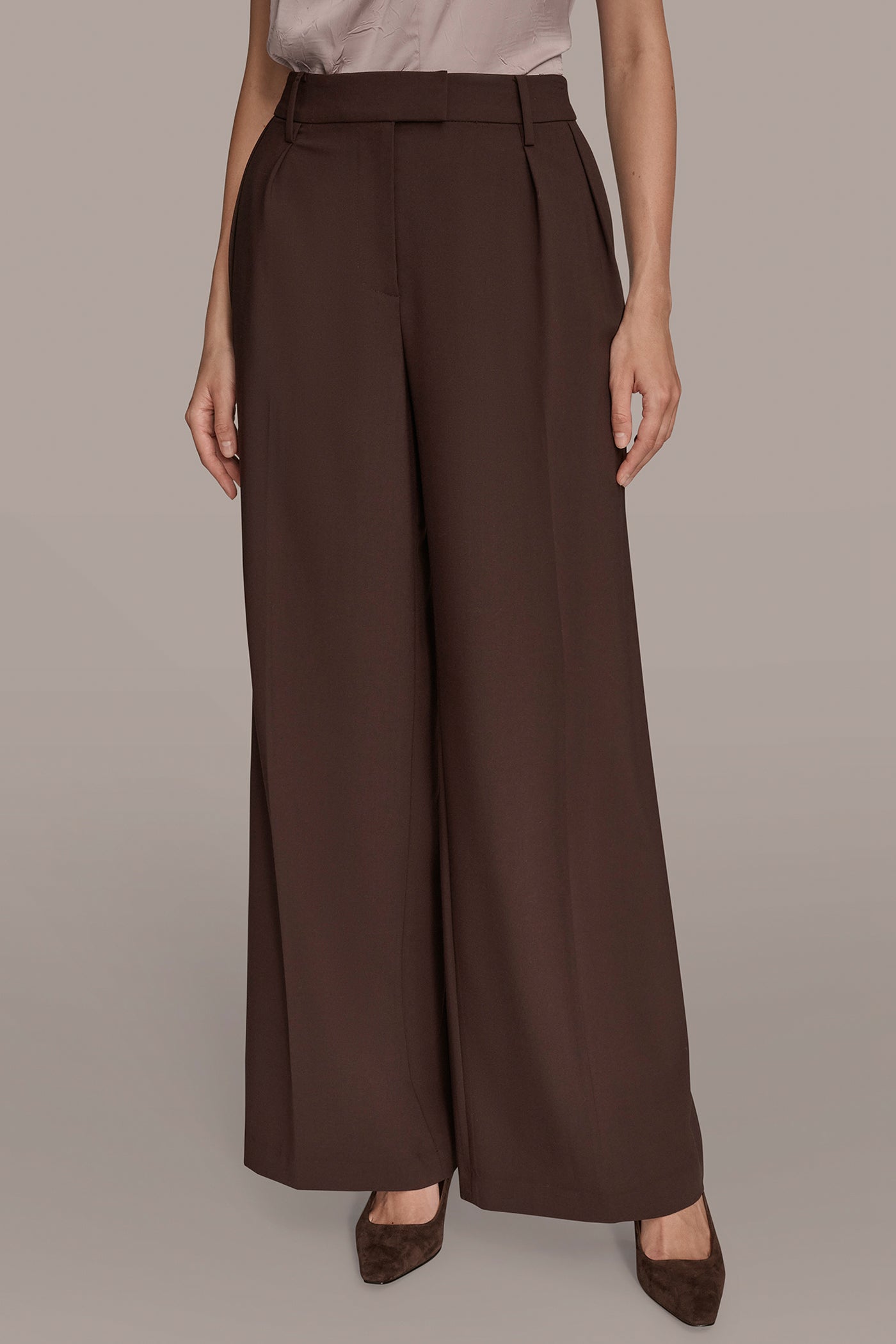 WIDE LEG WITH TAB WAIST | View 1 | Clothing WIDE LEG WITH TAB WAIST | View 1 | Clothing