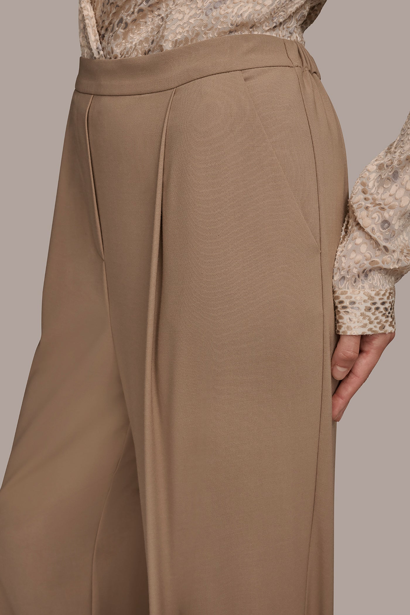 EXTRA HIGH-RISE PULL-ON WIDE-LEG PANT VIEW 5 | Pants EXTRA HIGH-RISE PULL-ON WIDE-LEG PANT VIEW 5 | Pants