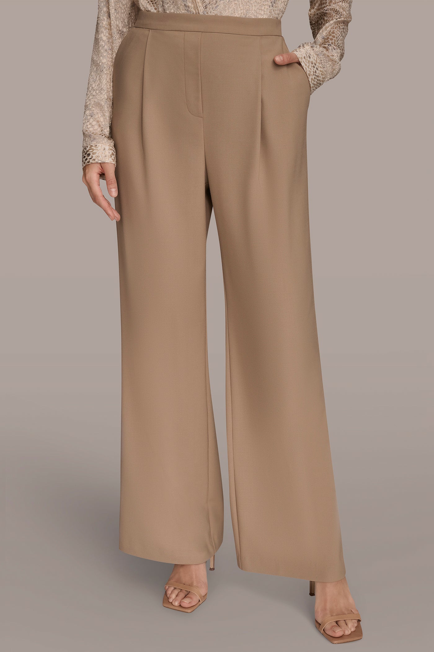 EXTRA HIGH-RISE PULL-ON WIDE-LEG PANT | View 1 | Pants EXTRA HIGH-RISE PULL-ON WIDE-LEG PANT | View 1 | Pants