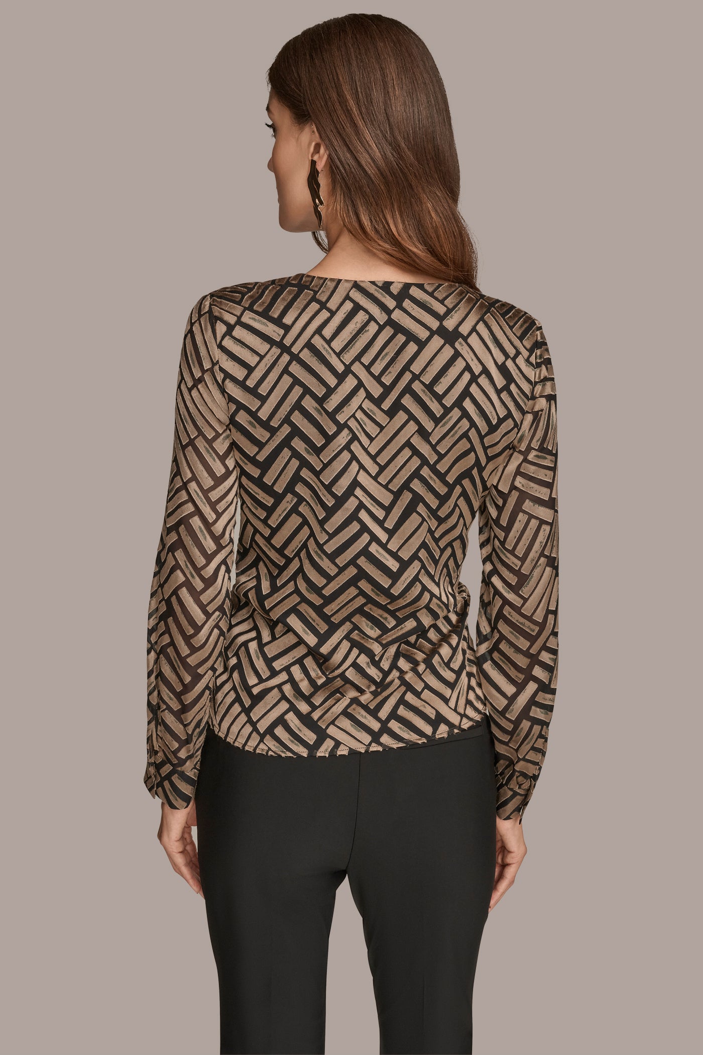 LONG SLEEVE WRAP CHEVRON | View 2 | Clothing LONG SLEEVE WRAP CHEVRON | View 2 | Clothing