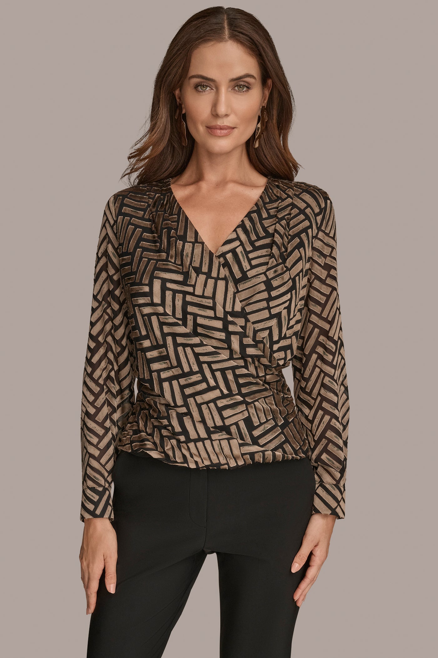 LONG SLEEVE WRAP CHEVRON | View 1 | Clothing LONG SLEEVE WRAP CHEVRON | View 1 | Clothing