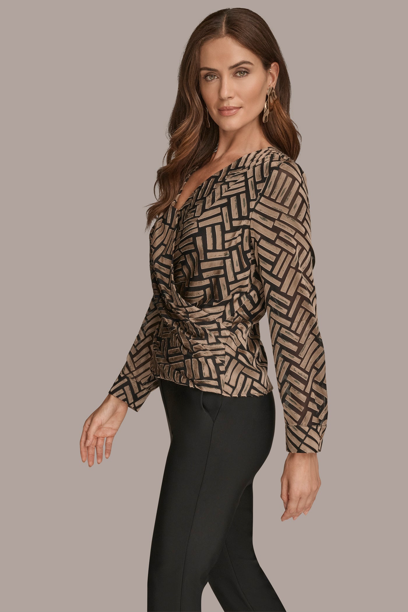 LONG SLEEVE WRAP CHEVRON VIEW 3 | Clothing LONG SLEEVE WRAP CHEVRON VIEW 3 | Clothing