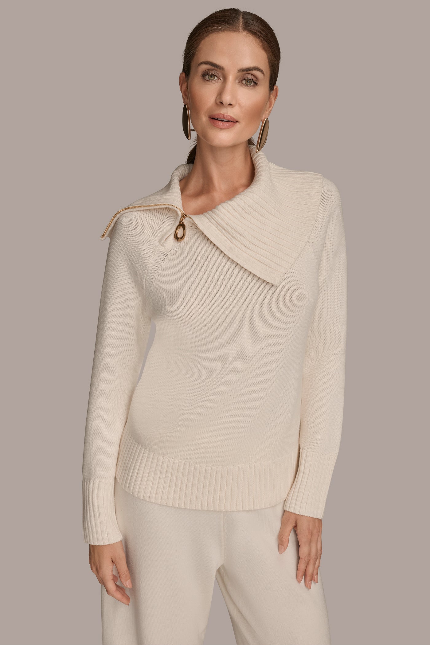 ZIP-DETAILED SPLIT-NECK SWEATER | View 1 | Clothing ZIP-DETAILED SPLIT-NECK SWEATER | View 1 | Clothing