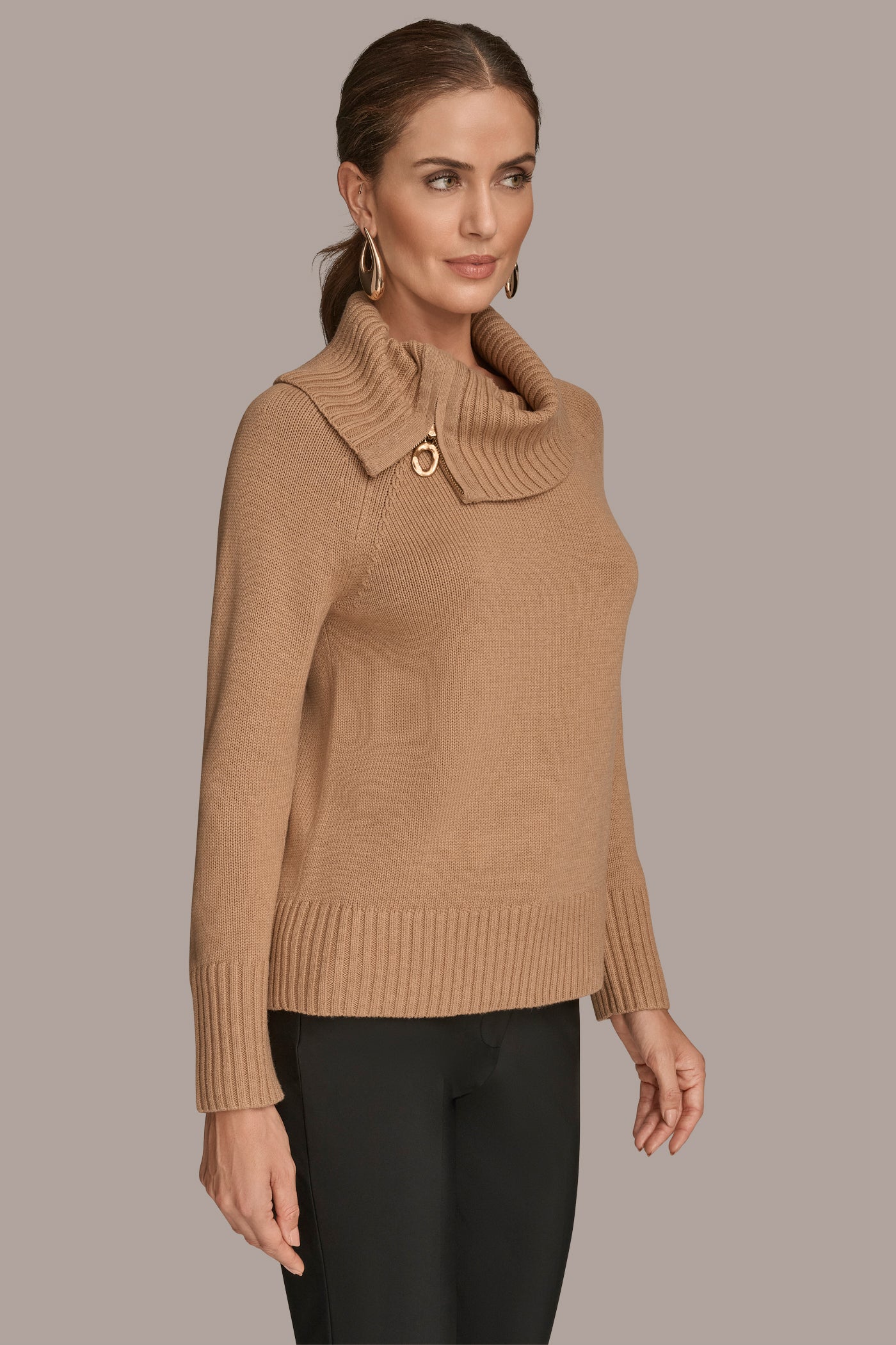 LONG SLEEVE WITH ZIP DETAIL COLLAR VIEW 3 | All Products LONG SLEEVE WITH ZIP DETAIL COLLAR VIEW 3 | All Products