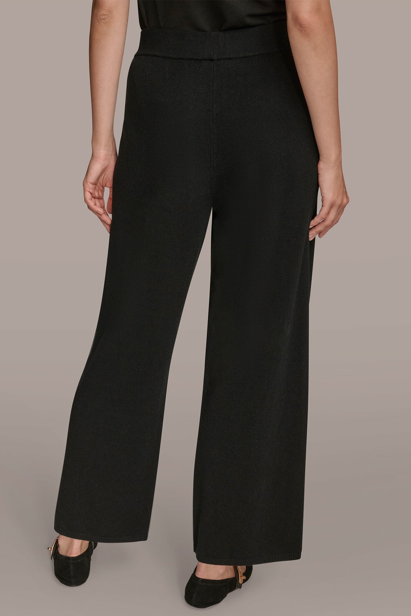 HIGH-RISE WIDE-LEG SWEATER ANKLE PANT | View 2 | Included in discounts HIGH-RISE WIDE-LEG SWEATER ANKLE PANT | View 2 | Included in discounts
