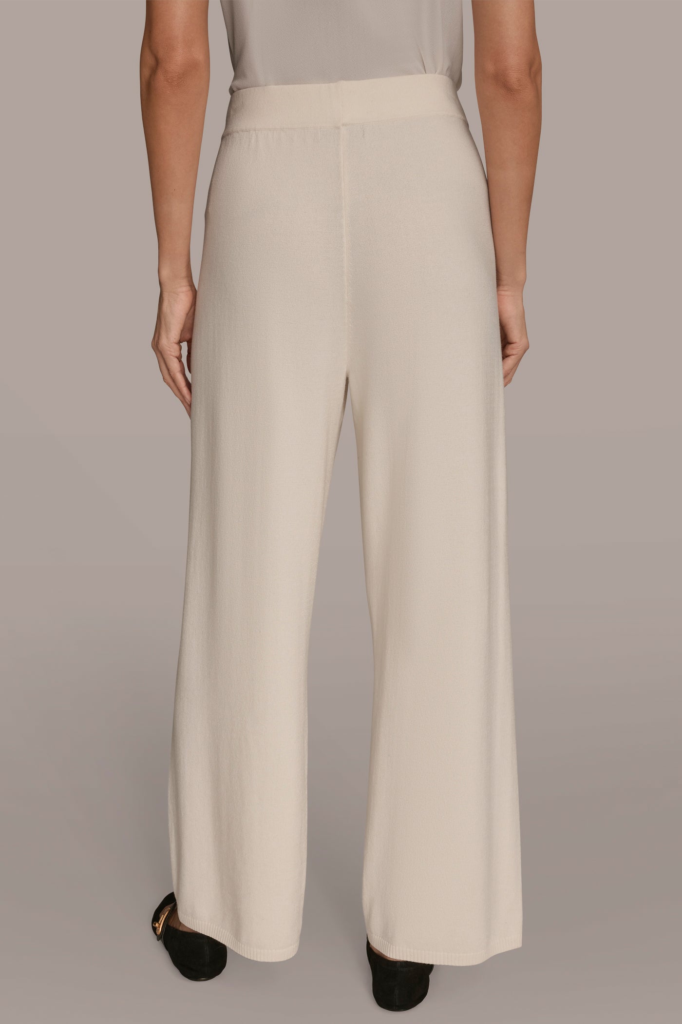 HIGH-RISE WIDE-LEG SWEATER ANKLE PANT | View 2 | Pants HIGH-RISE WIDE-LEG SWEATER ANKLE PANT | View 2 | Pants