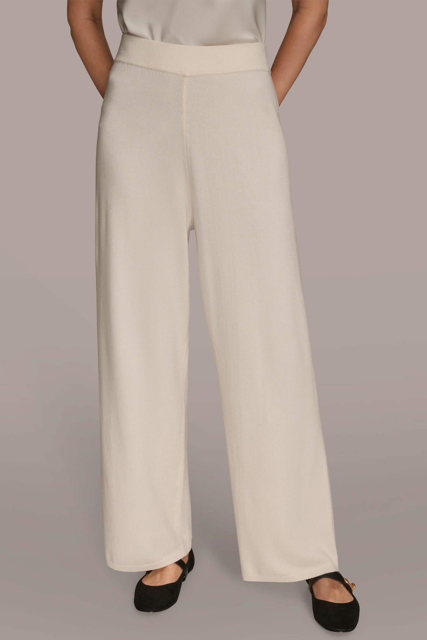 HIGH-RISE WIDE-LEG SWEATER ANKLE PANT | View 1 | Pants HIGH-RISE WIDE-LEG SWEATER ANKLE PANT | View 1 | Pants