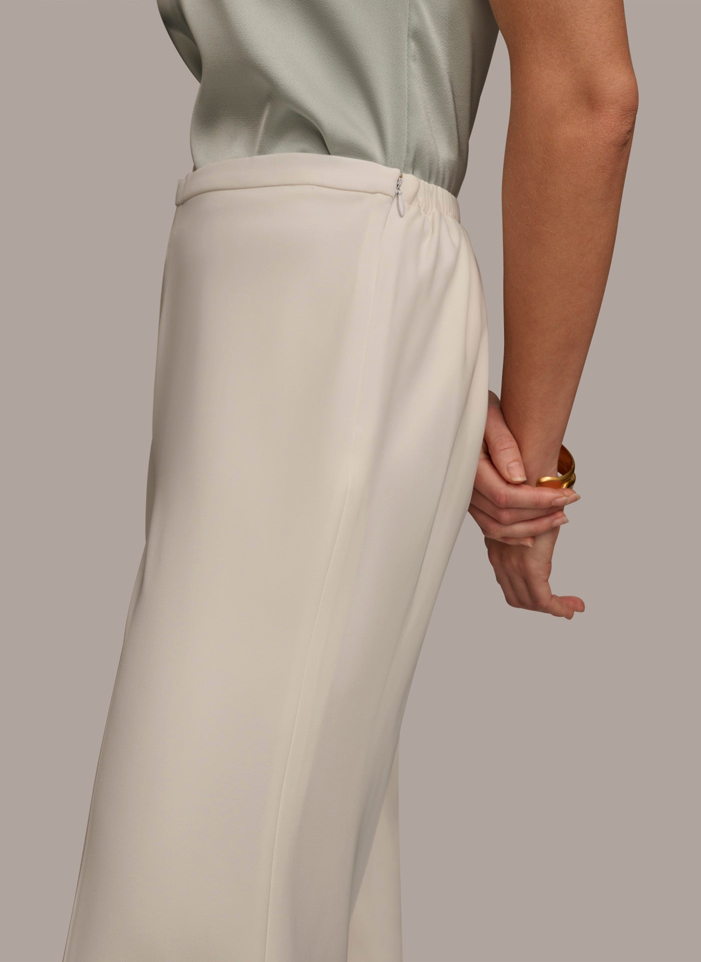 FLAT FRONT WIDE LEG PANT