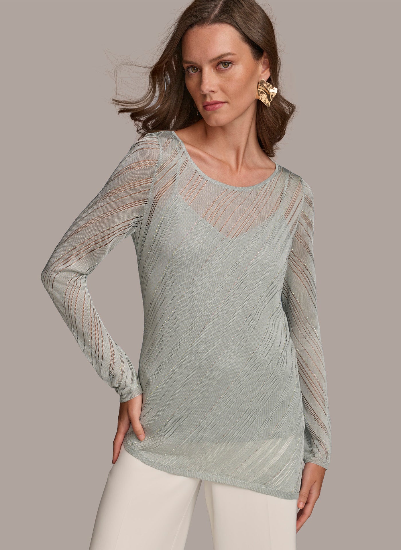 ASYMMETRICAL HEM DIAGONAL SHIMMER | View 1 | Dark Color ASYMMETRICAL HEM DIAGONAL SHIMMER | View 1 | Dark Color