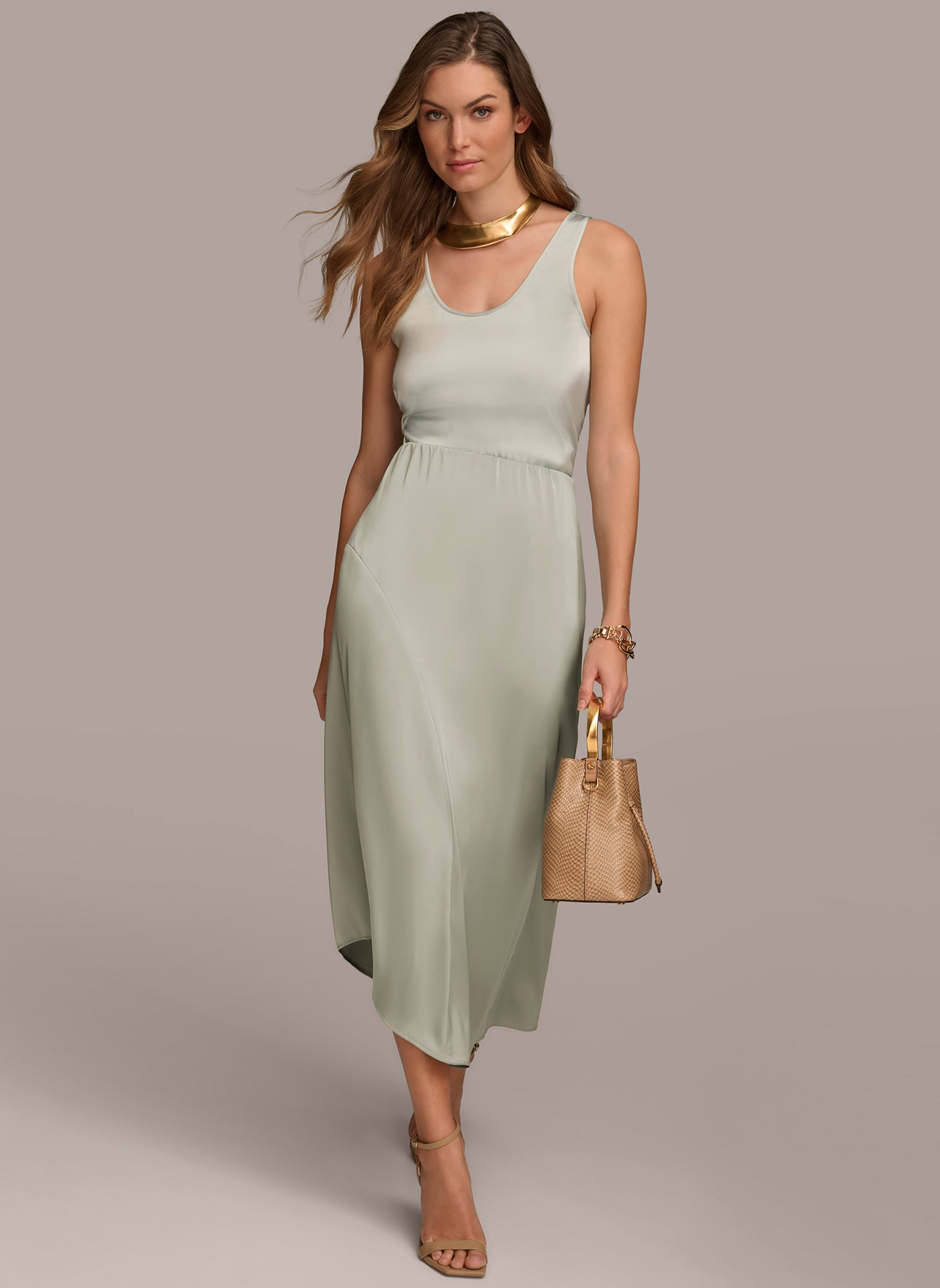 ASYMMETRICAL FLARE HEM SKIRT VIEW 5 ASYMMETRICAL FLARE HEM SKIRT VIEW 5