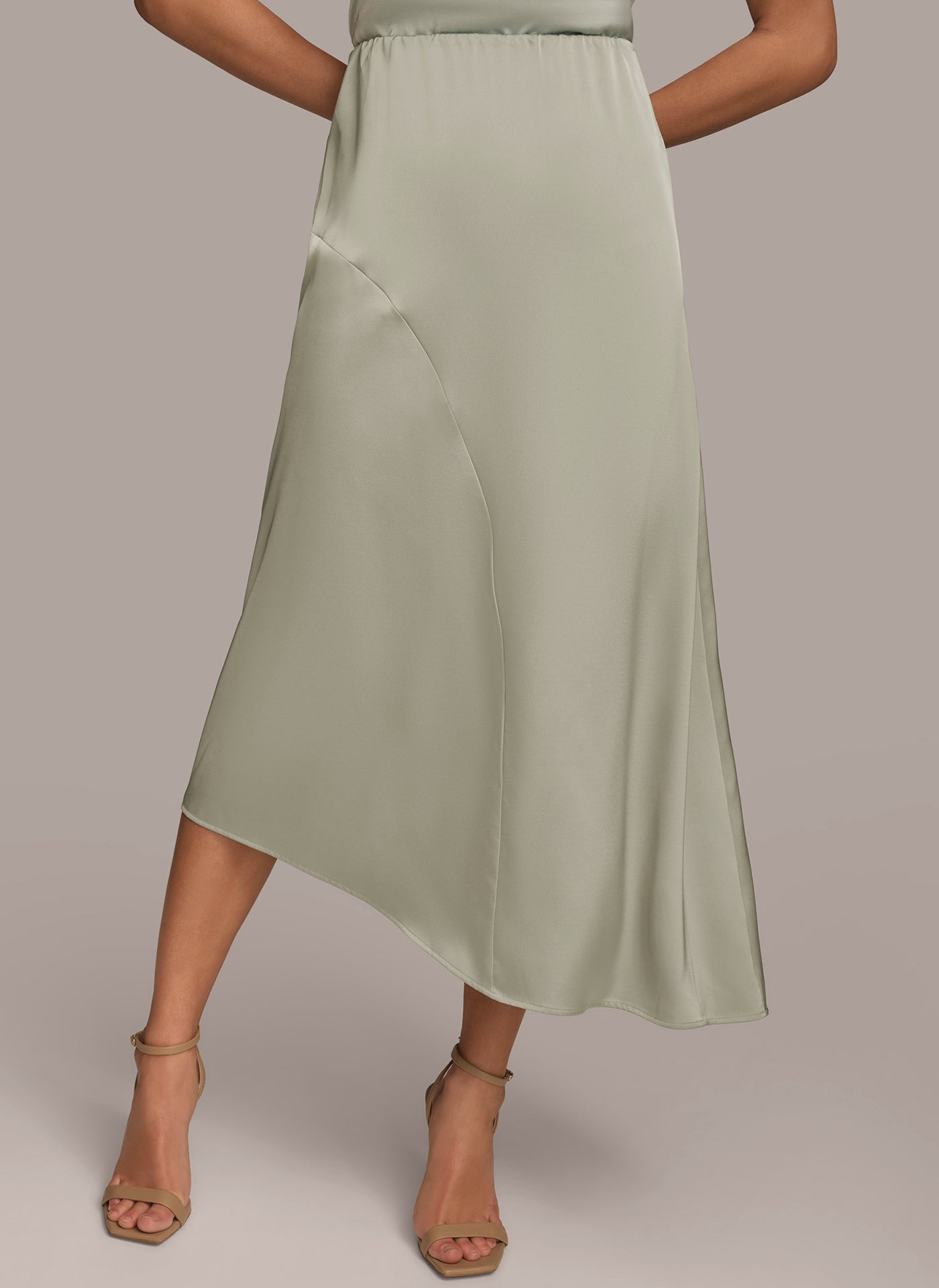ASYMMETRICAL FLARE HEM SKIRT VIEW 4 ASYMMETRICAL FLARE HEM SKIRT VIEW 4