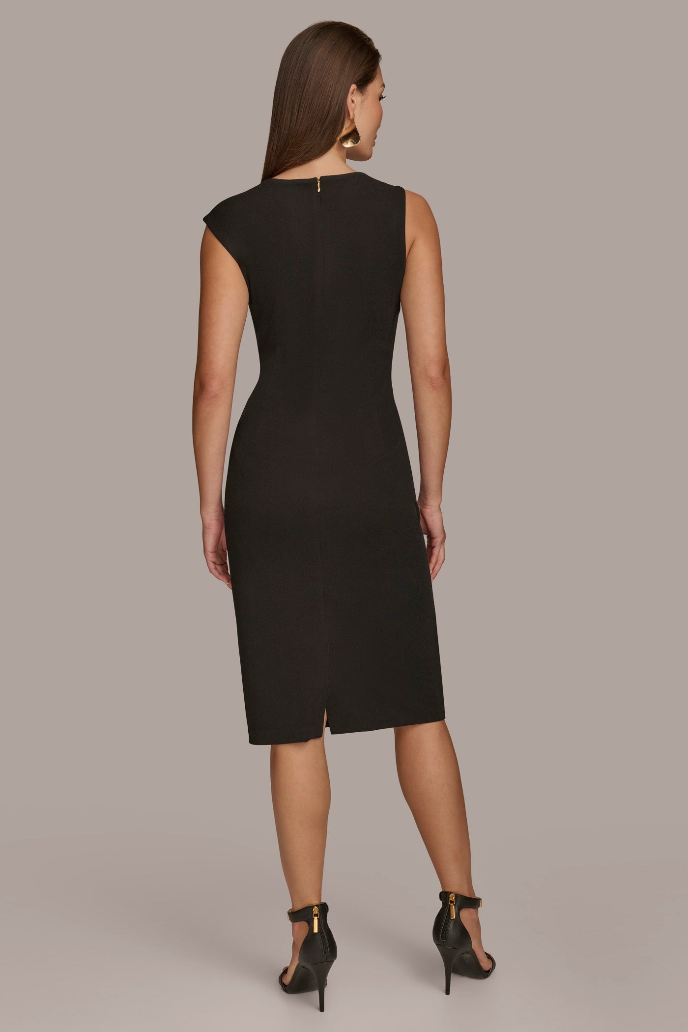 PLEATED SHOULDER DRESS WITH CHAIN BELT | View 2 | Last Chance PLEATED SHOULDER DRESS WITH CHAIN BELT | View 2 | Last Chance