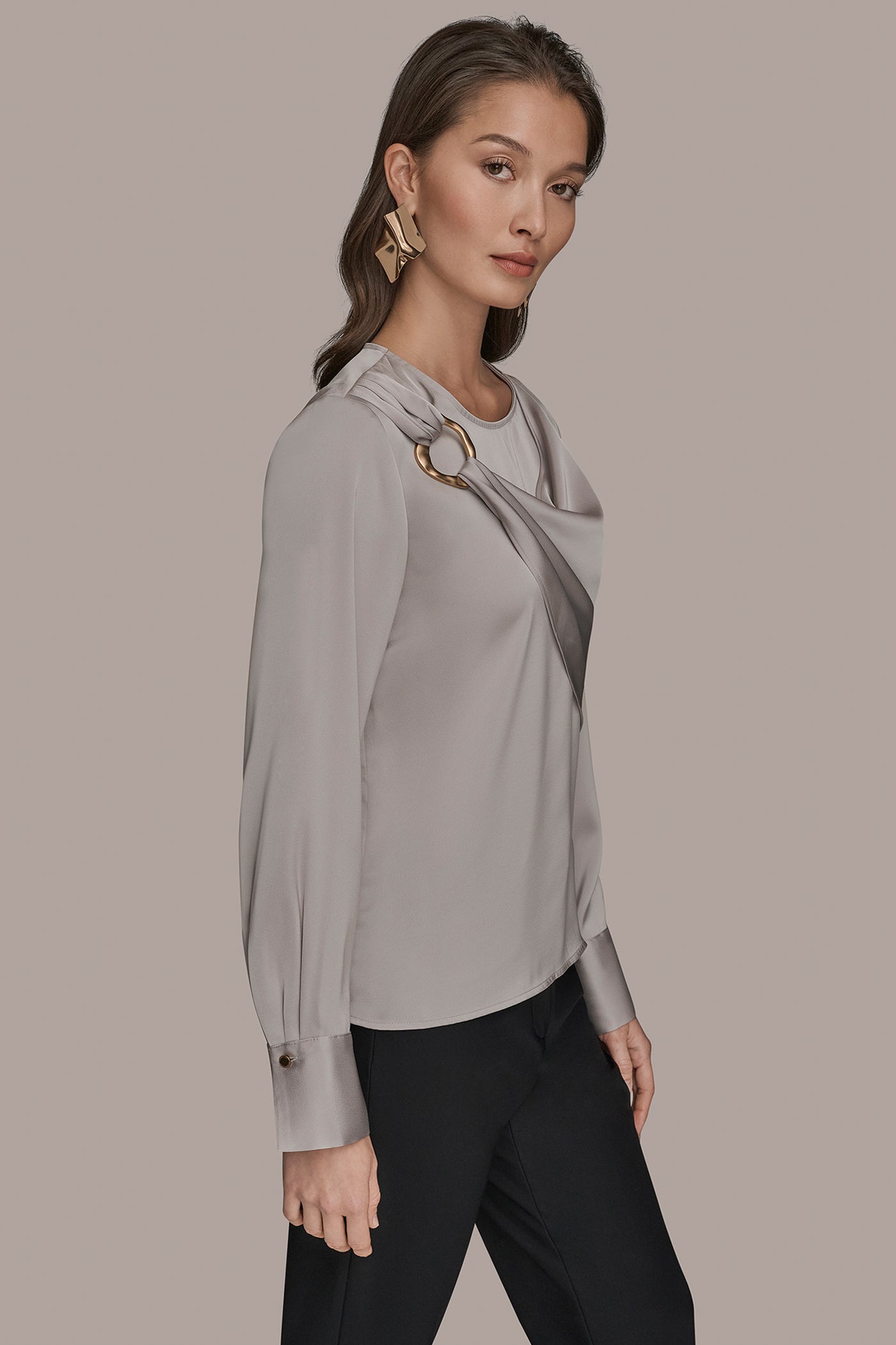 LONG-SLEEVE BLOUSE WITH SHOULDER HARDWARE DETAIL VIEW 3 | Holiday Collection LONG-SLEEVE BLOUSE WITH SHOULDER HARDWARE DETAIL VIEW 3 | Holiday Collection
