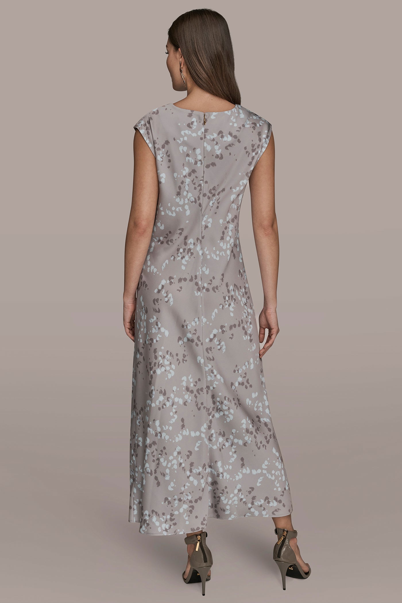 PRINTED SLEEVELESS SHEATH DRESS WITH SIDE SLITS | View 2 | Dresses & Jumpsuits PRINTED SLEEVELESS SHEATH DRESS WITH SIDE SLITS | View 2 | Dresses & Jumpsuits