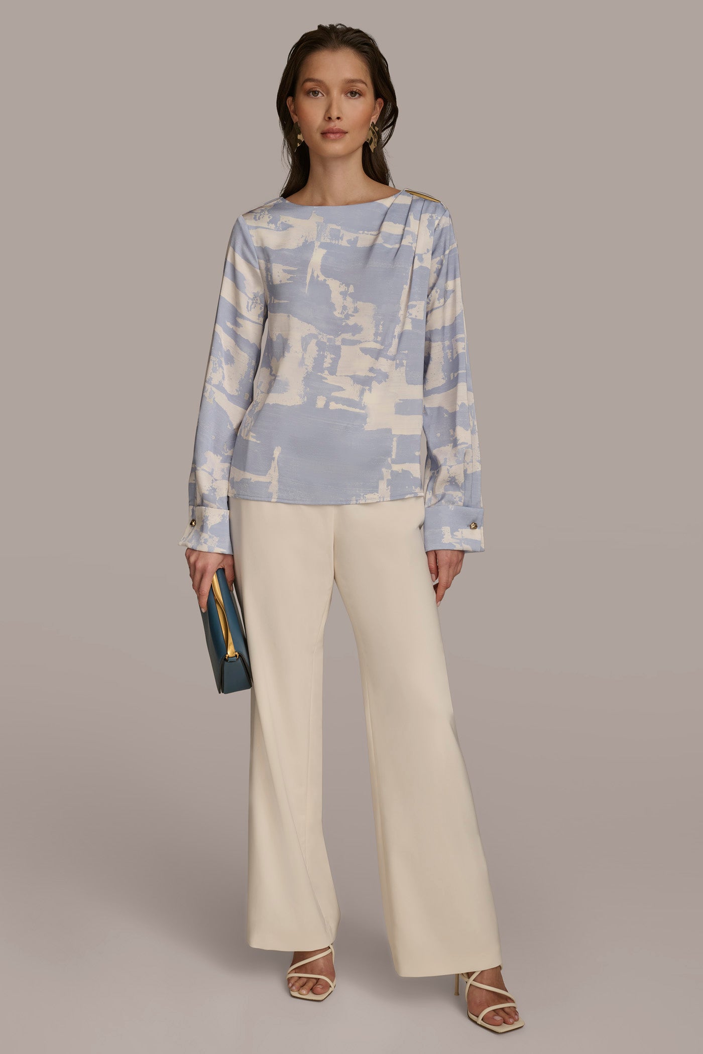 PRINTED TOP WITH HARDWARE VIEW 4 | Sale Tops and Sweaters PRINTED TOP WITH HARDWARE VIEW 4 | Sale Tops and Sweaters