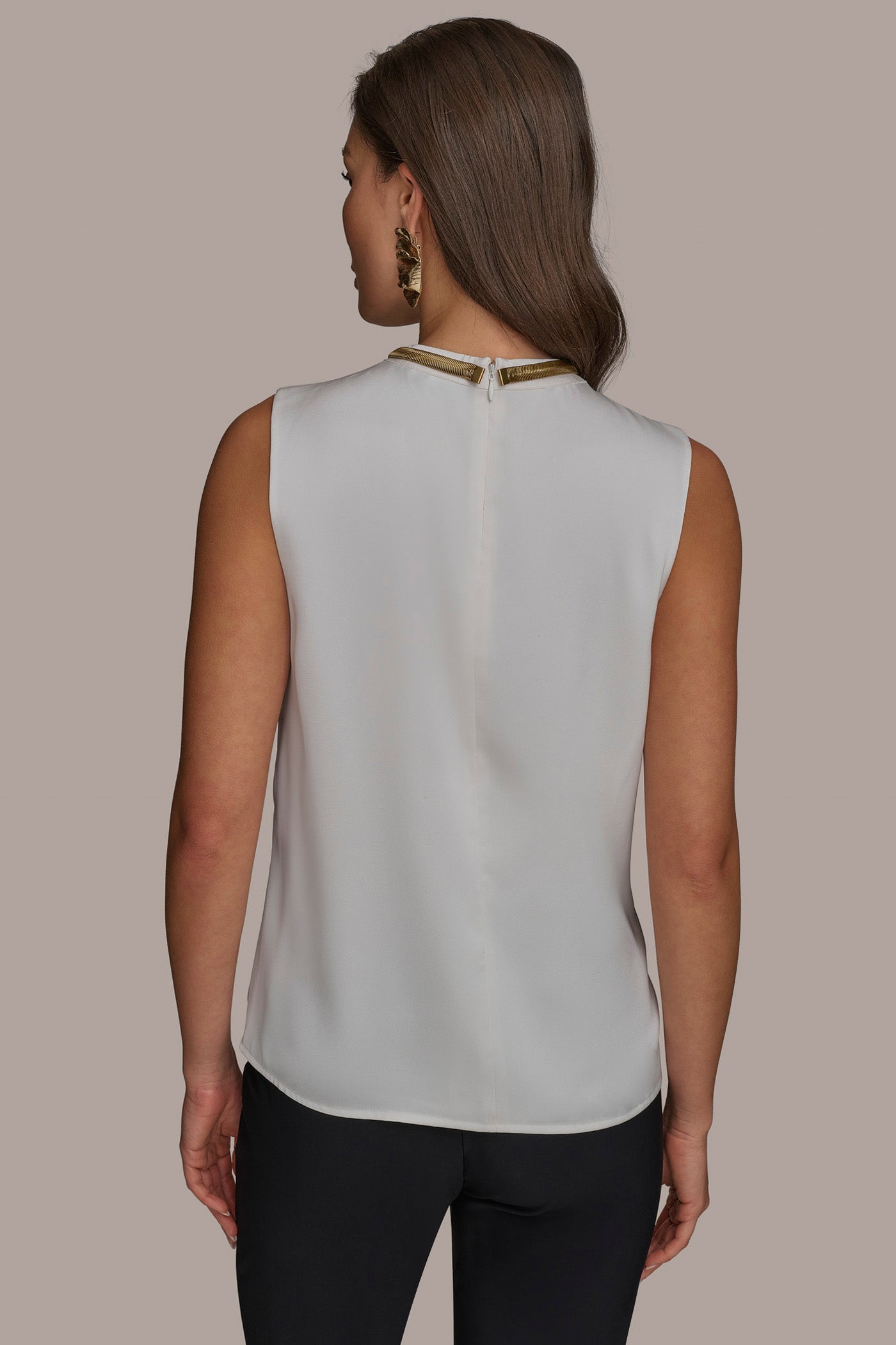 HARDWARE TWIST NECK TOP VIEW 2 HARDWARE TWIST NECK TOP VIEW 2