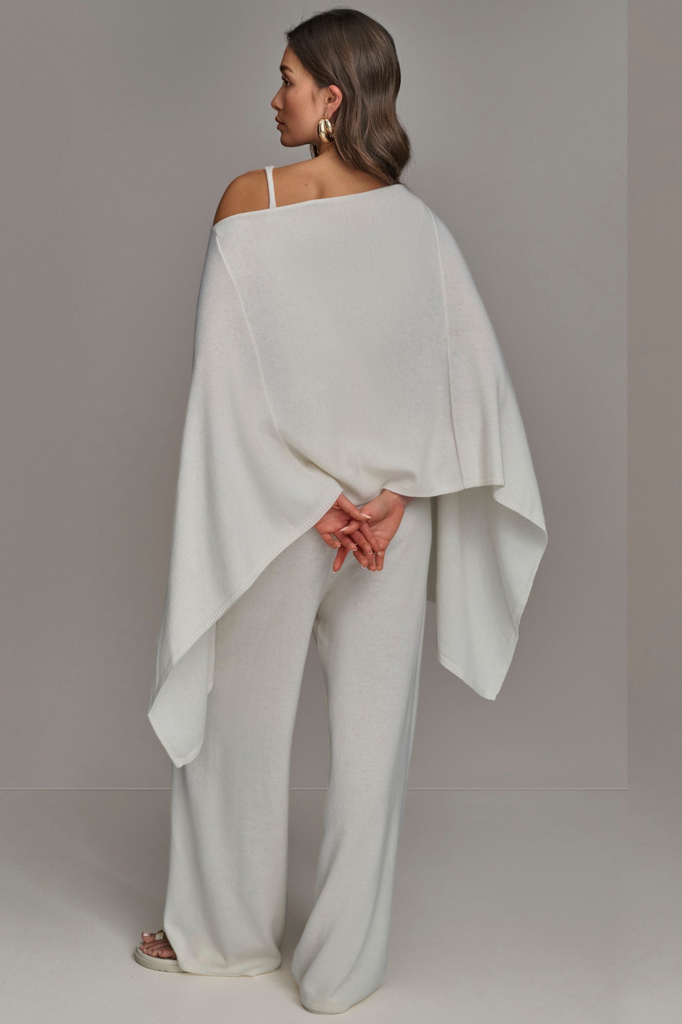 CASHMERE PONCHO VIEW 6 CASHMERE PONCHO VIEW 6
