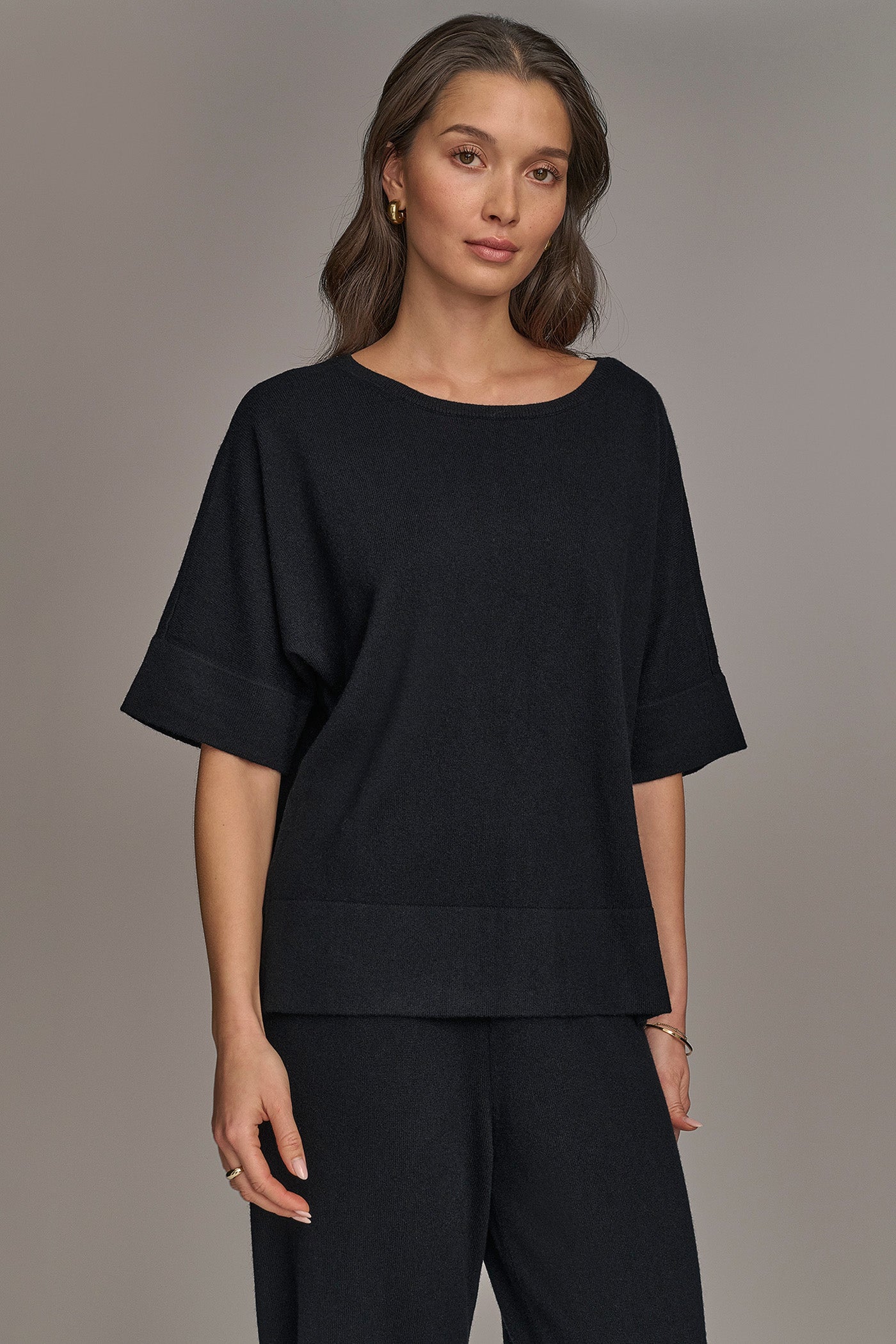 CASHMERE TOP | View 1 | Tops & Sweaters CASHMERE TOP | View 1 | Tops & Sweaters