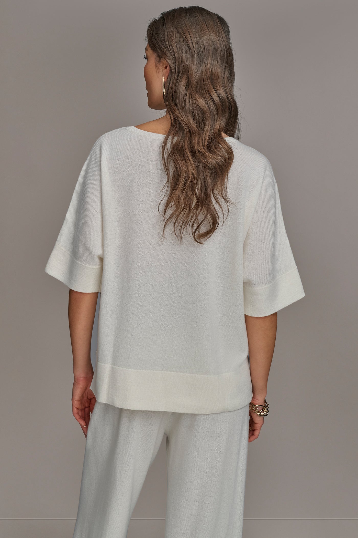 CASHMERE TOP | View 2 | Tops & Sweaters CASHMERE TOP | View 2 | Tops & Sweaters