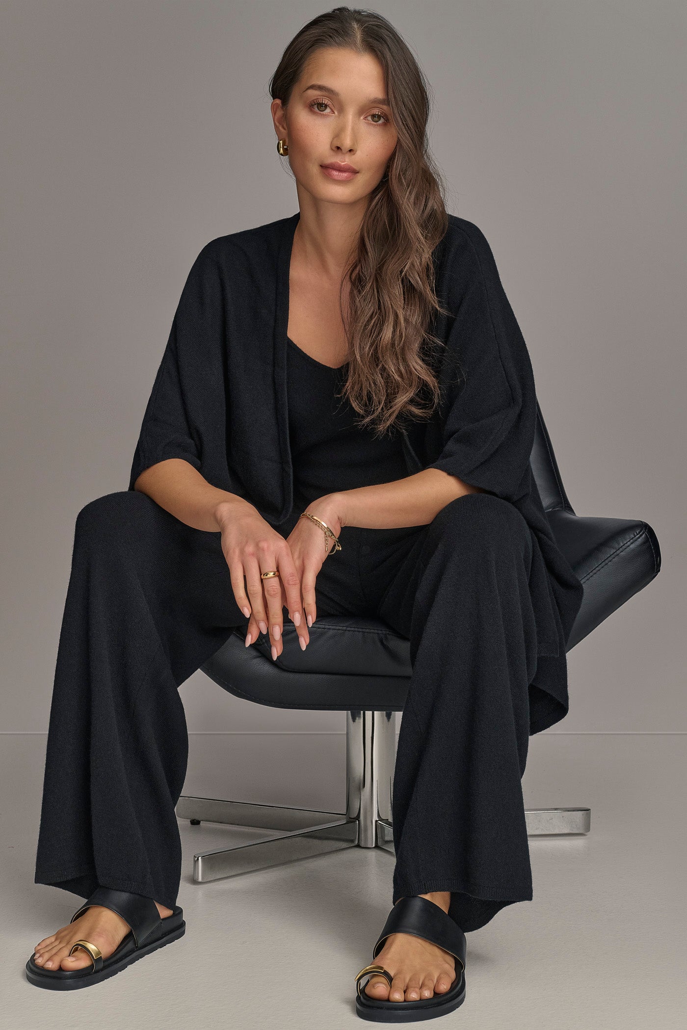 CASHMERE SHORT SLEEVE CARDIGAN VIEW 9 | Donna Karan New York Cashmere CASHMERE SHORT SLEEVE CARDIGAN VIEW 9 | Donna Karan New York Cashmere