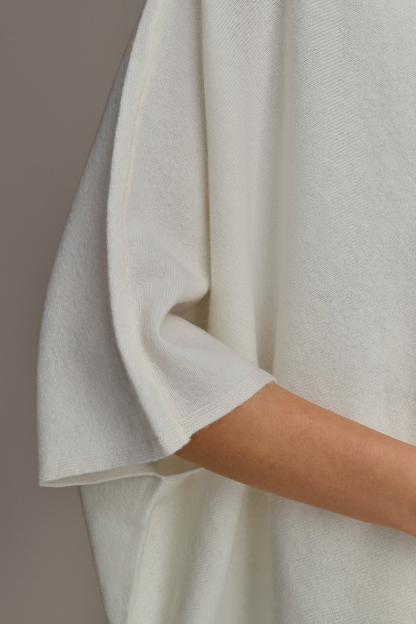 CASHMERE SHORT SLEEVE CARDIGAN VIEW 8 | Suits and Separates CASHMERE SHORT SLEEVE CARDIGAN VIEW 8 | Suits and Separates