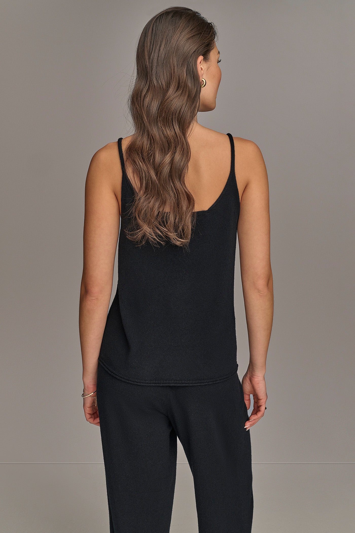 CASHMERE SHELL | View 2 | Tops & Sweaters CASHMERE SHELL | View 2 | Tops & Sweaters